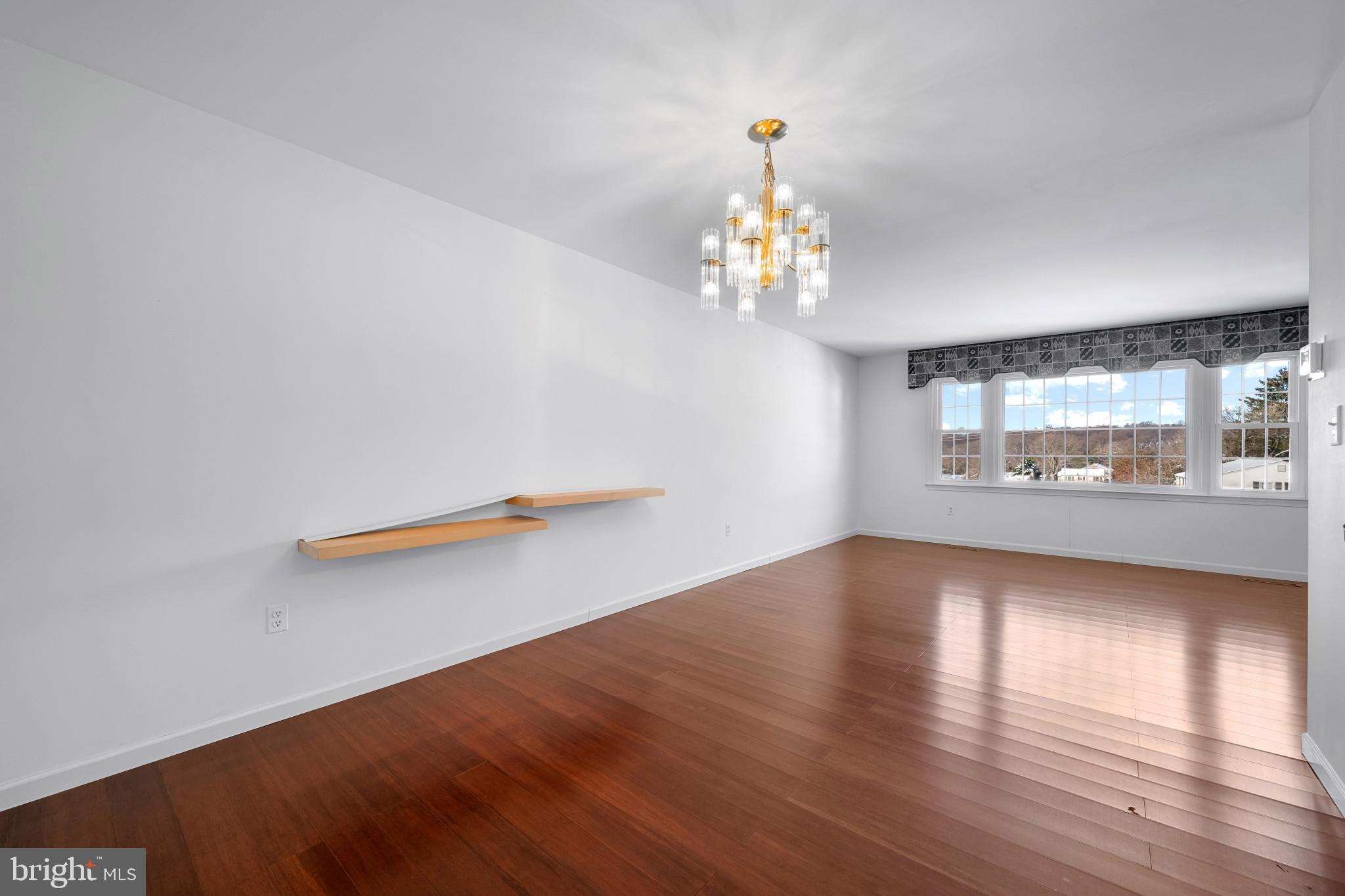 SPRINGDALE - Residential