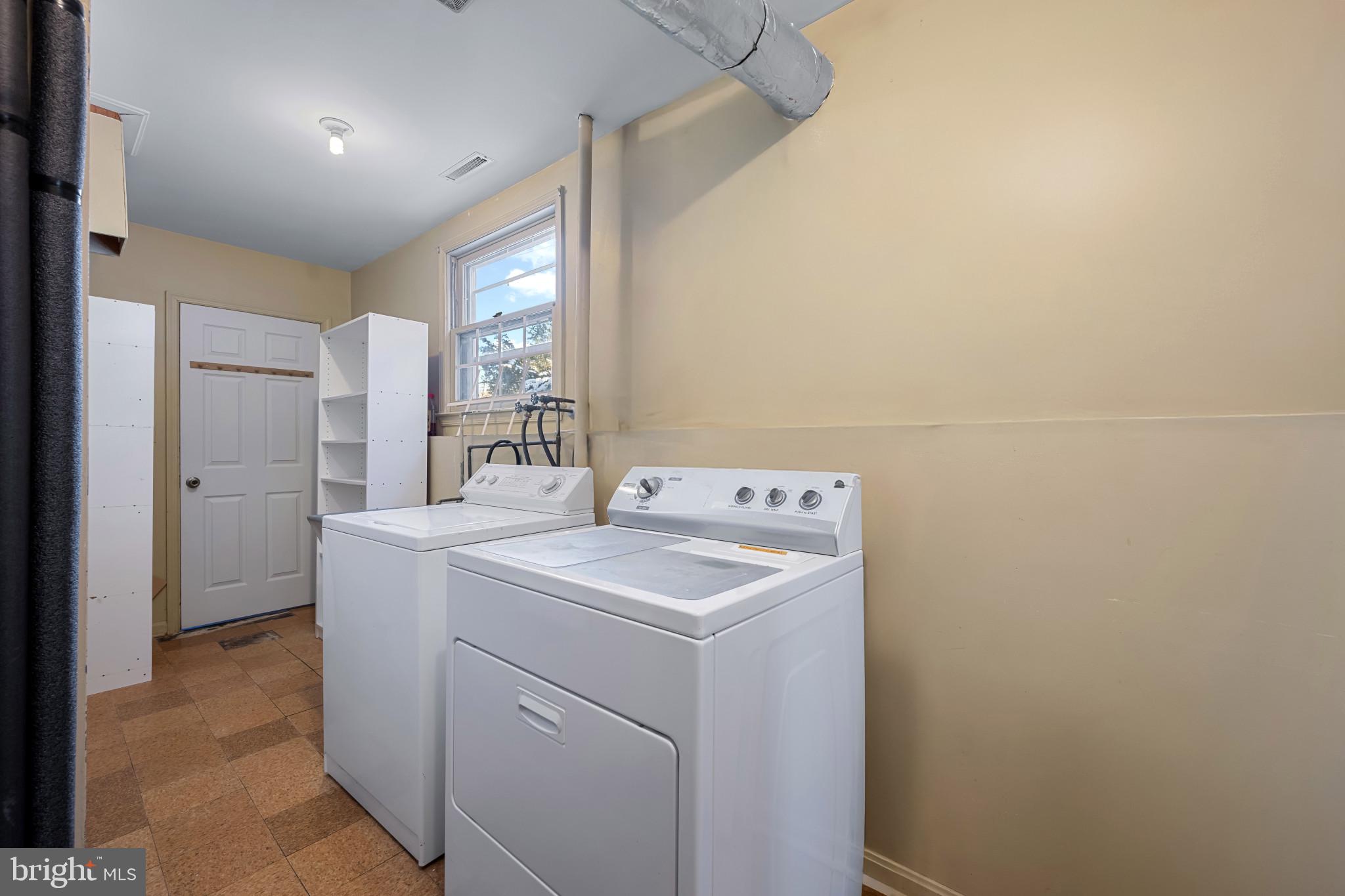 SPRINGDALE - Residential