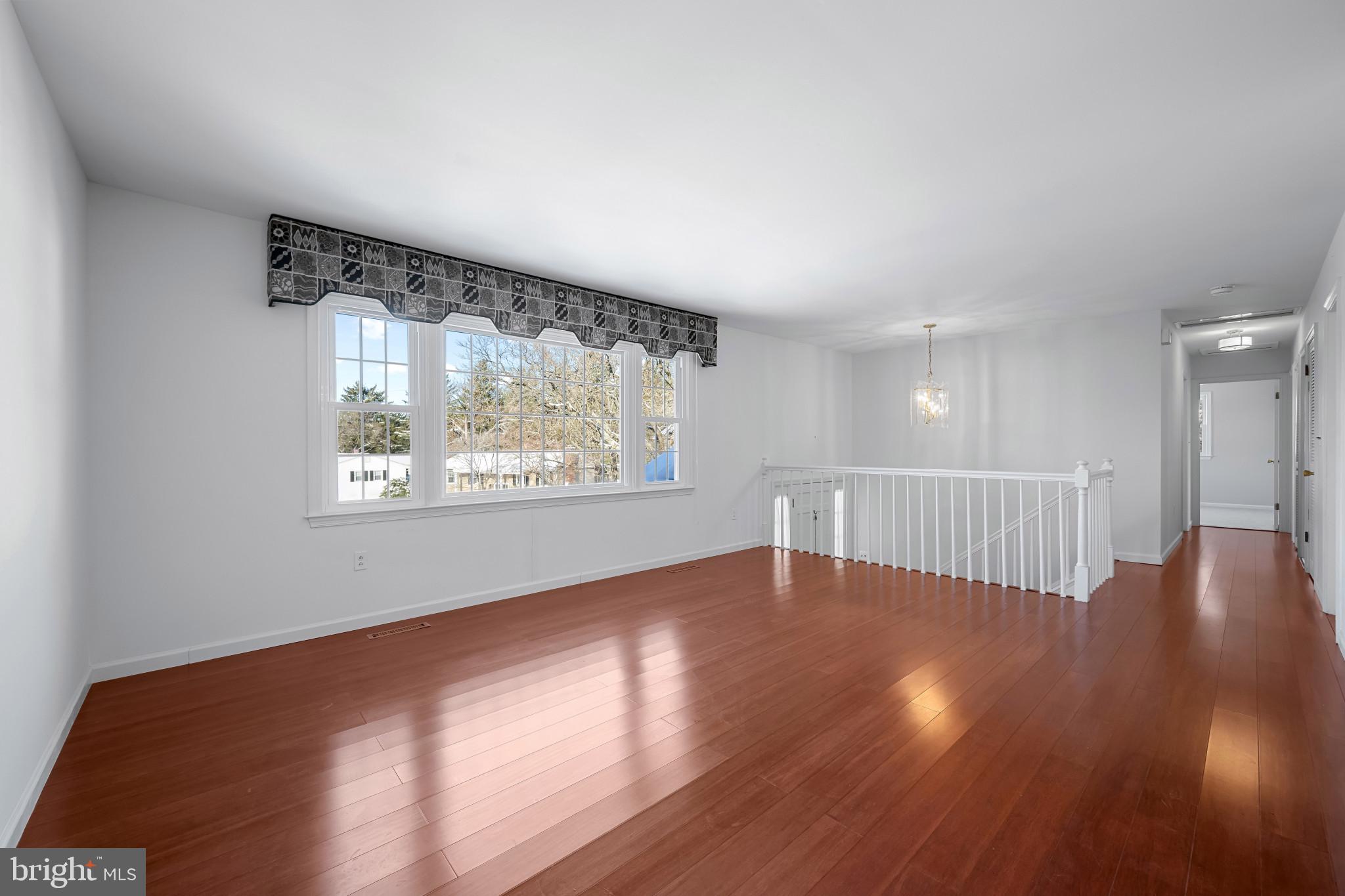 SPRINGDALE - Residential