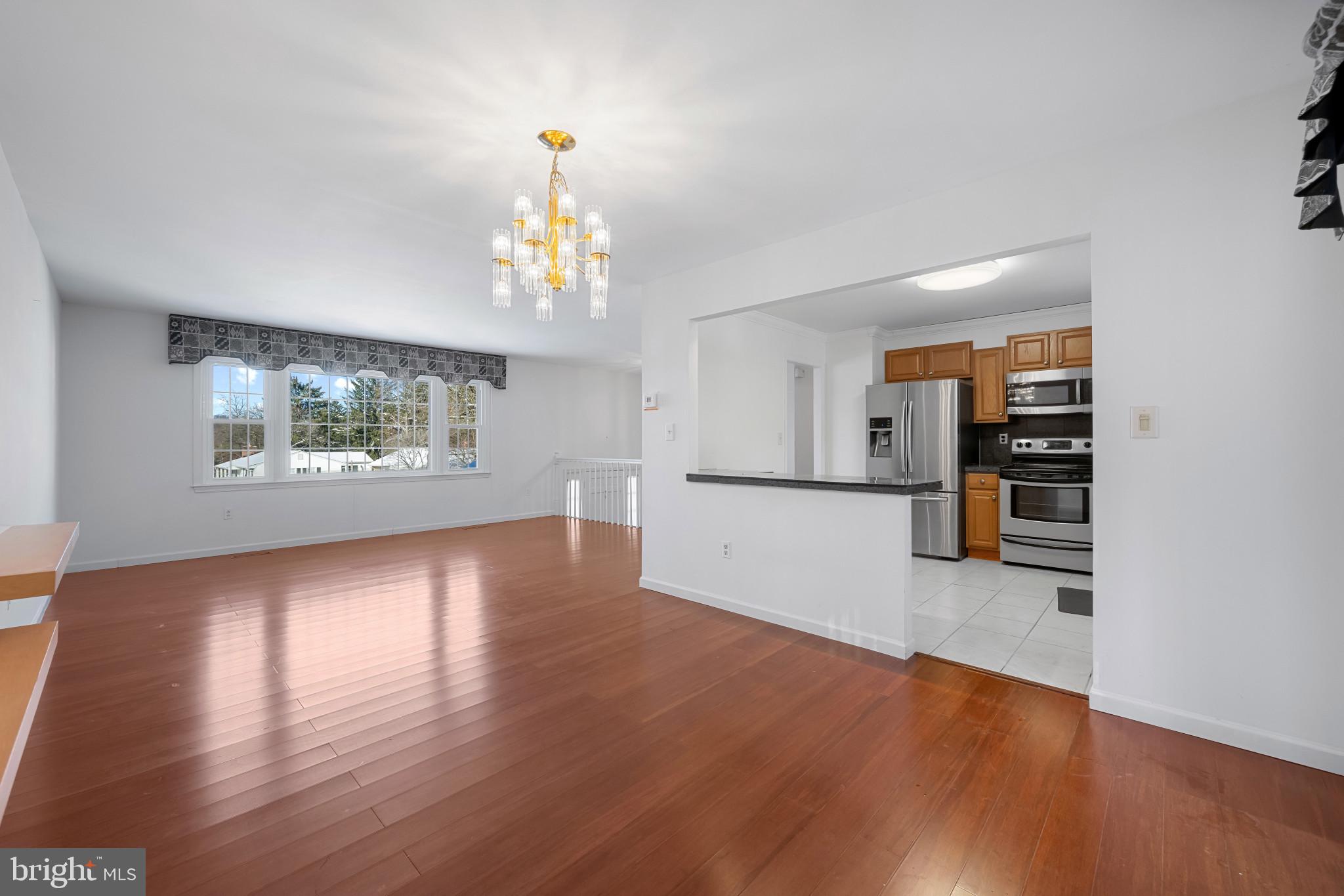 SPRINGDALE - Residential