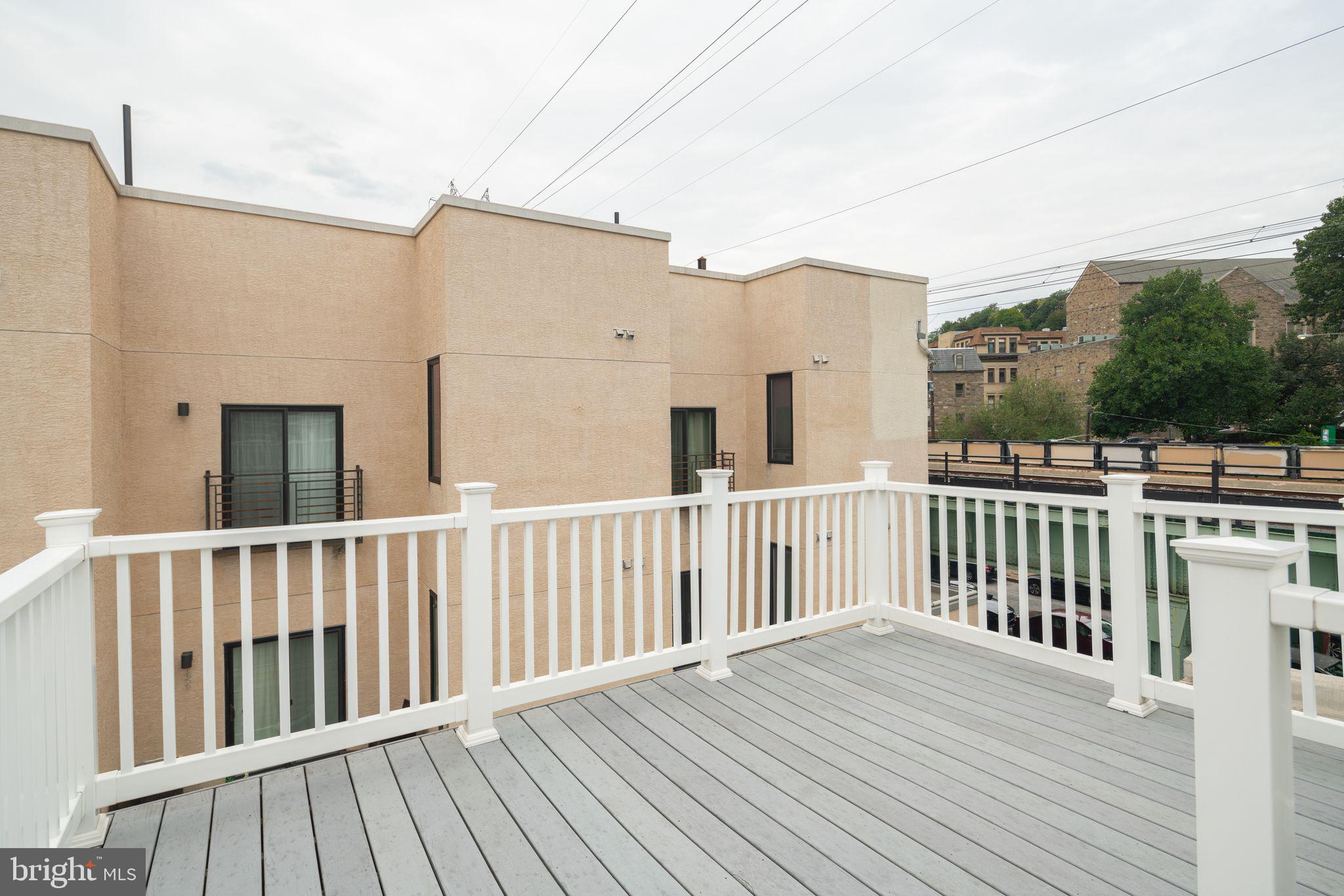 MANAYUNK - Residential Lease