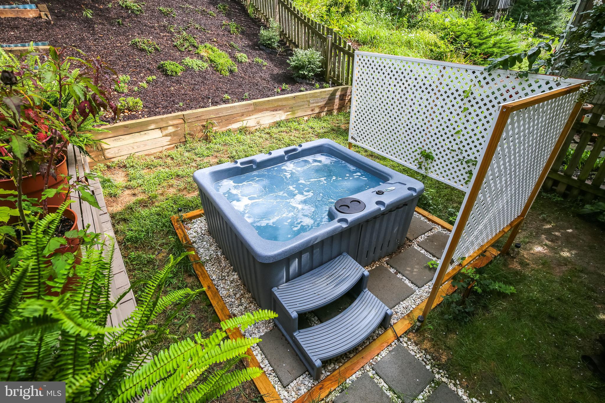 NEWINGTON FOREST - Residential