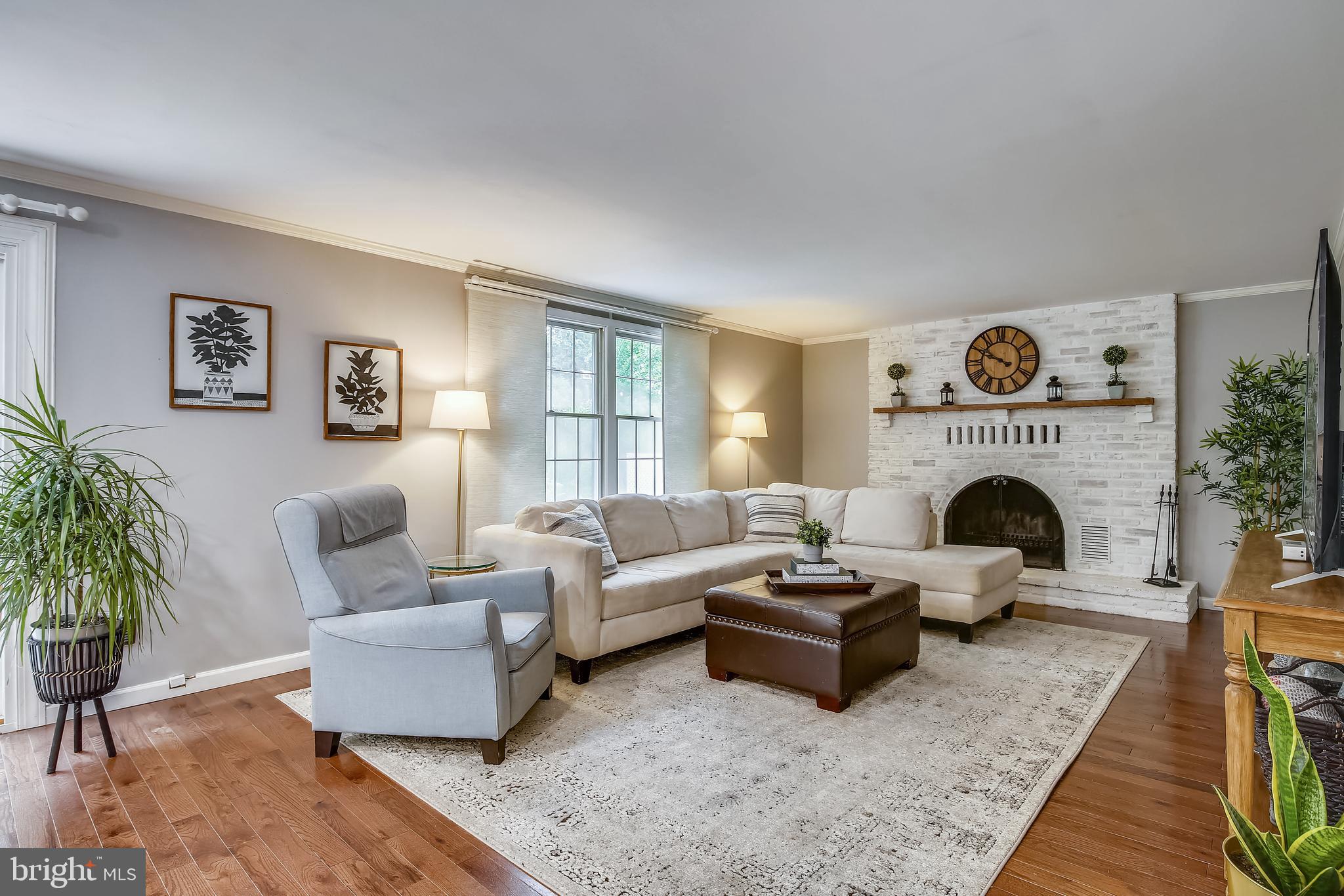 NEWINGTON FOREST - Residential