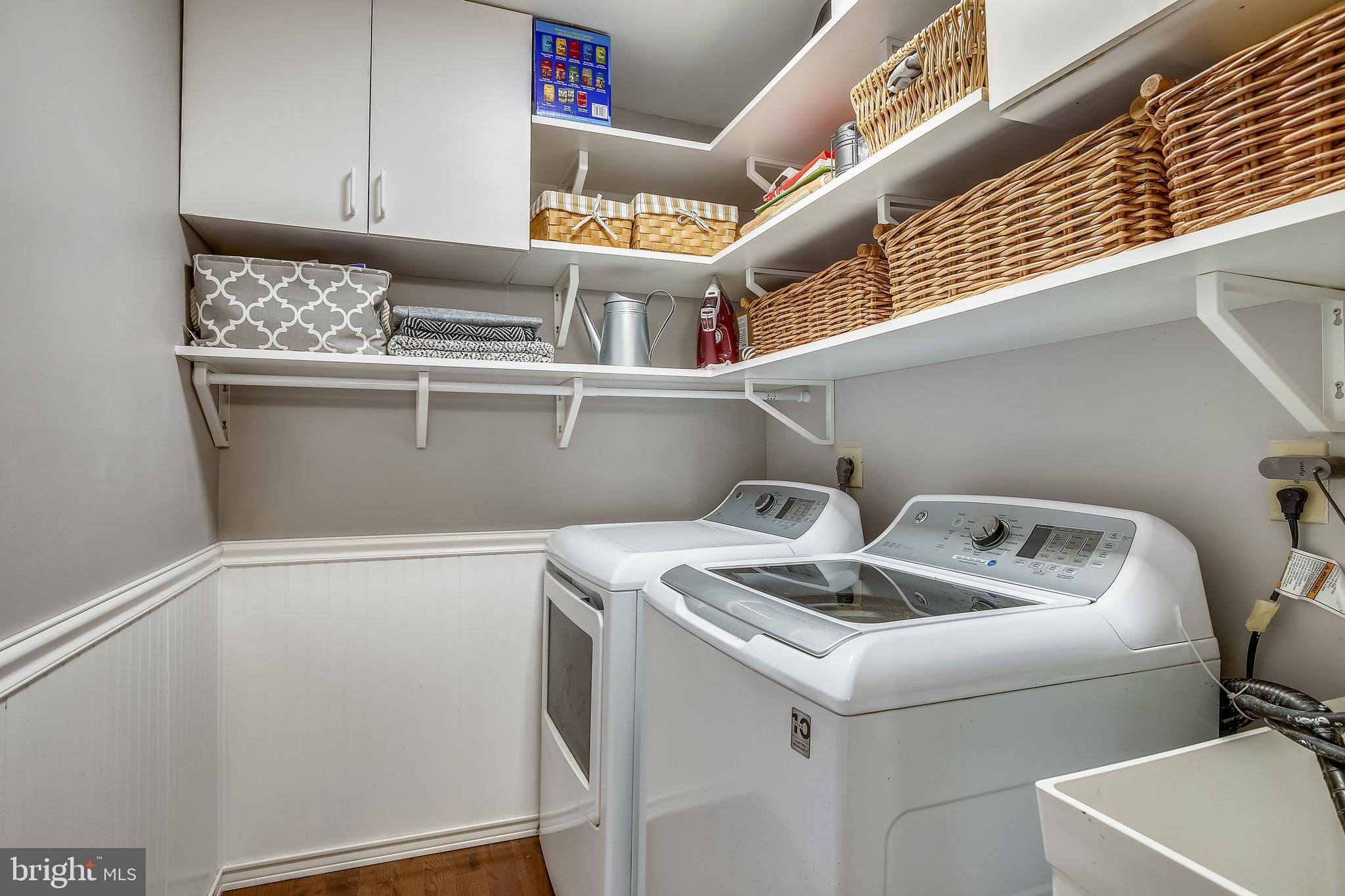 NEWINGTON FOREST - Residential