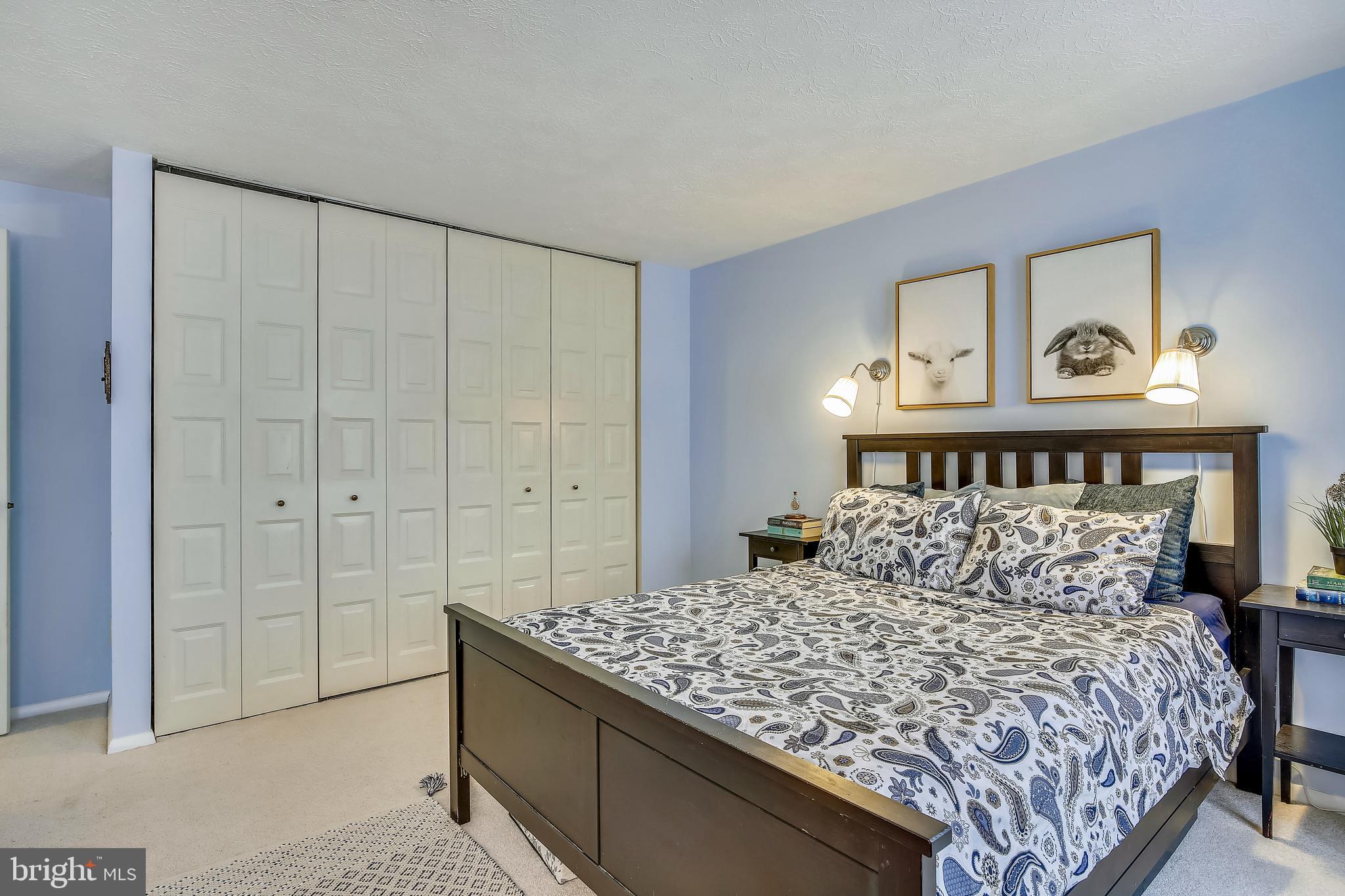 NEWINGTON FOREST - Residential