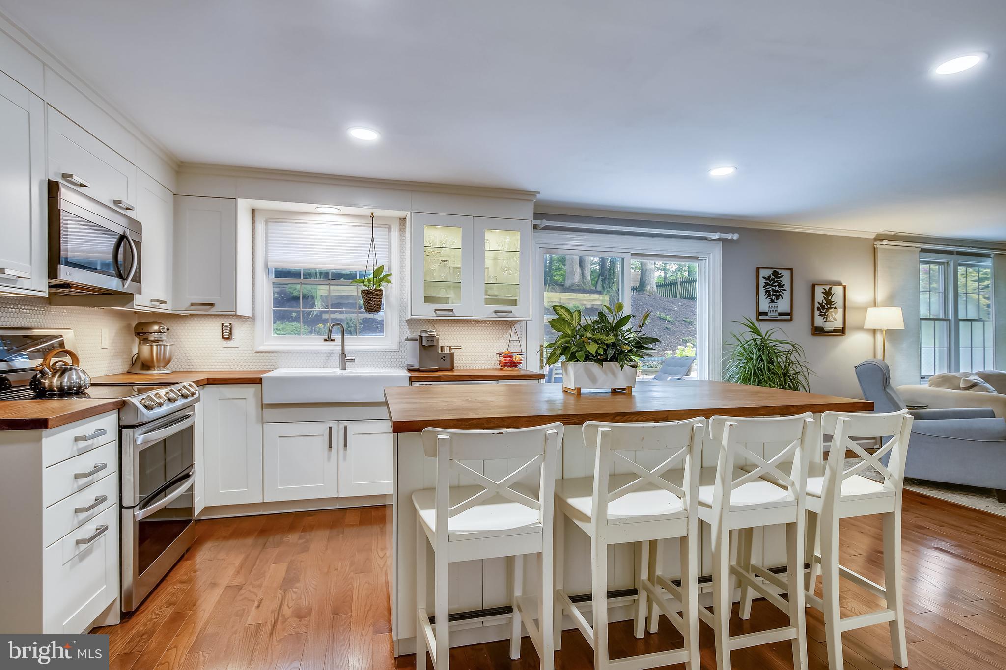 NEWINGTON FOREST - Residential