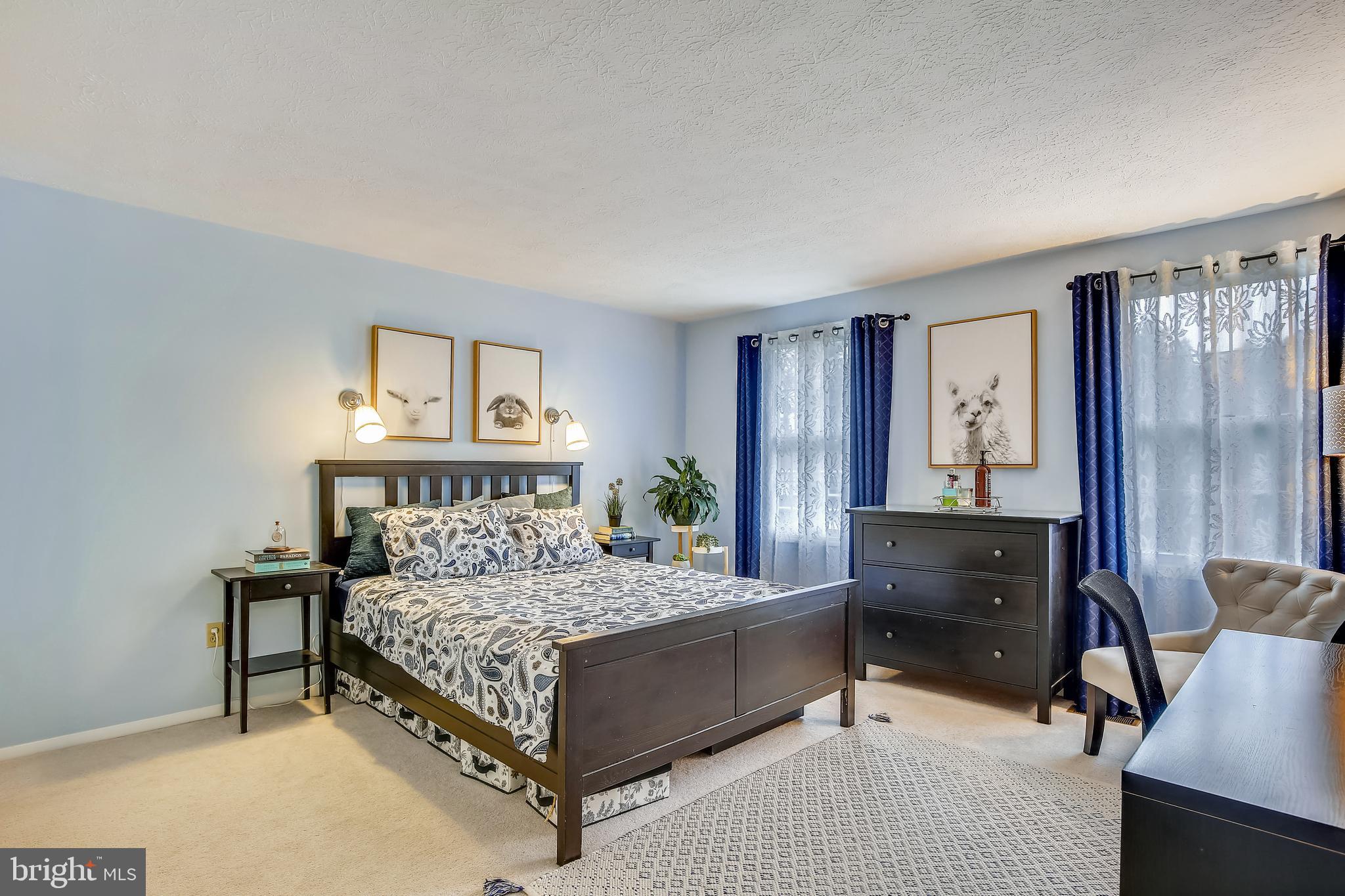 NEWINGTON FOREST - Residential