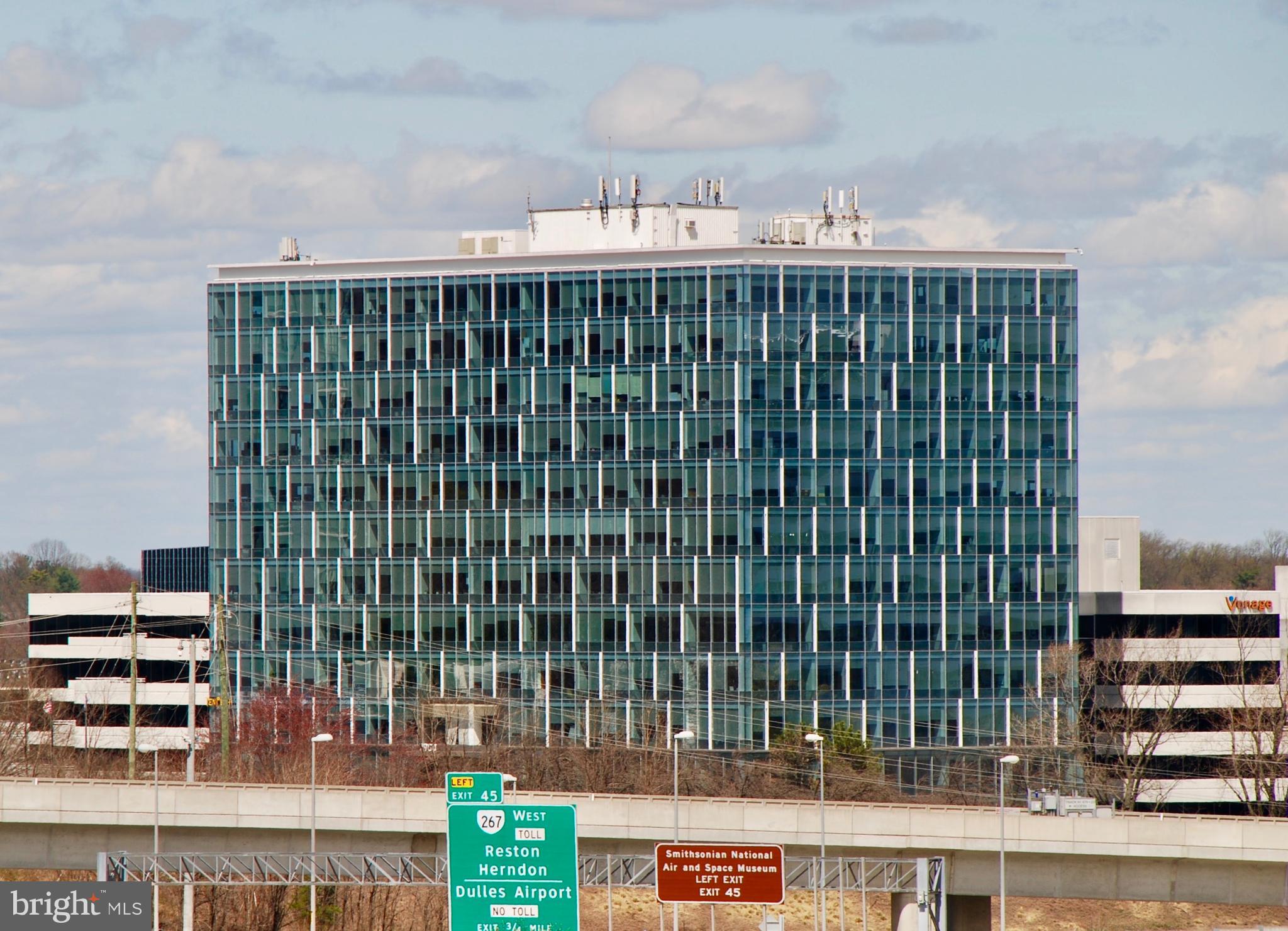 REGENCY AT MCLEAN - Residential Lease