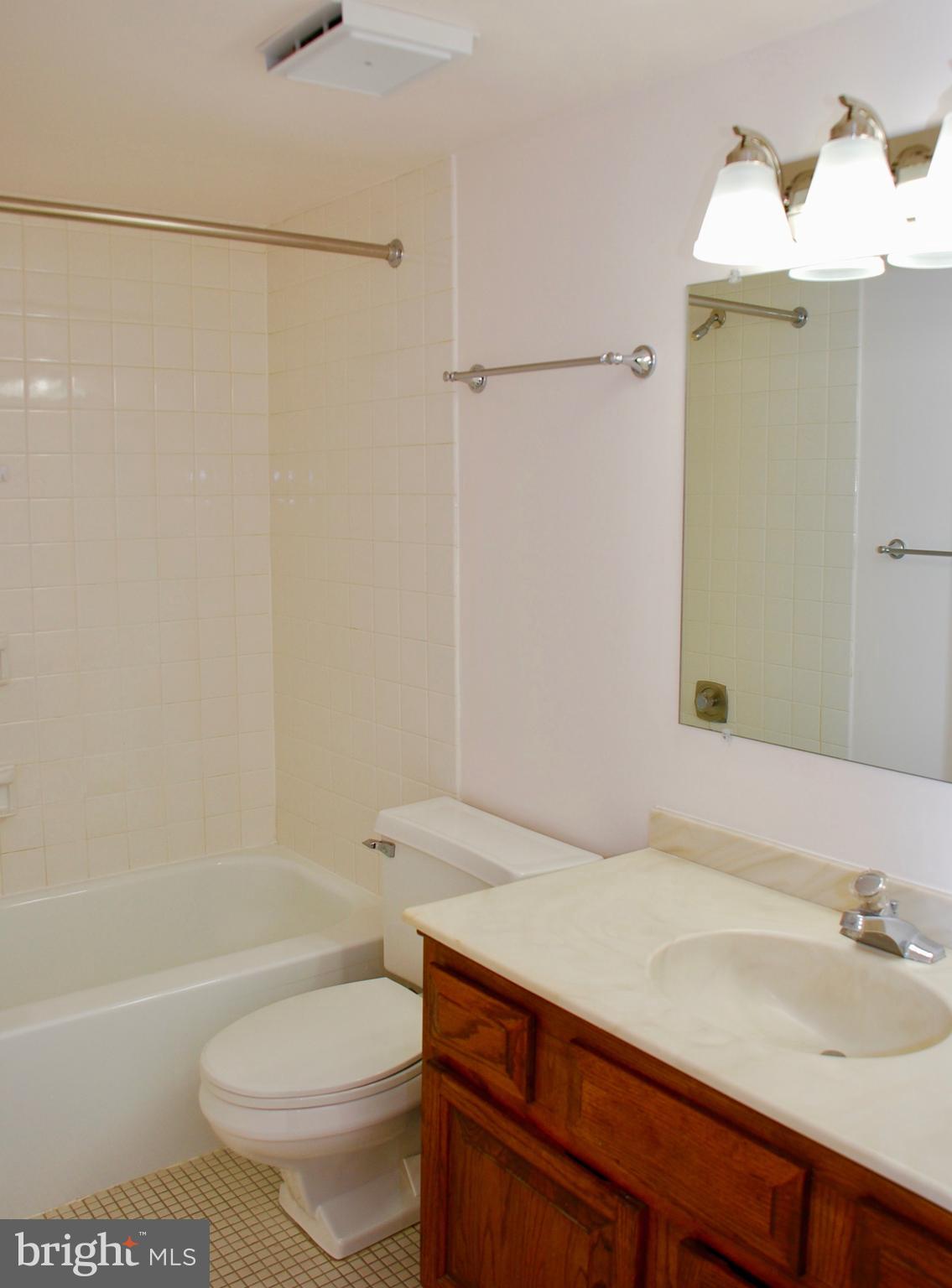 REGENCY AT MCLEAN - Residential Lease