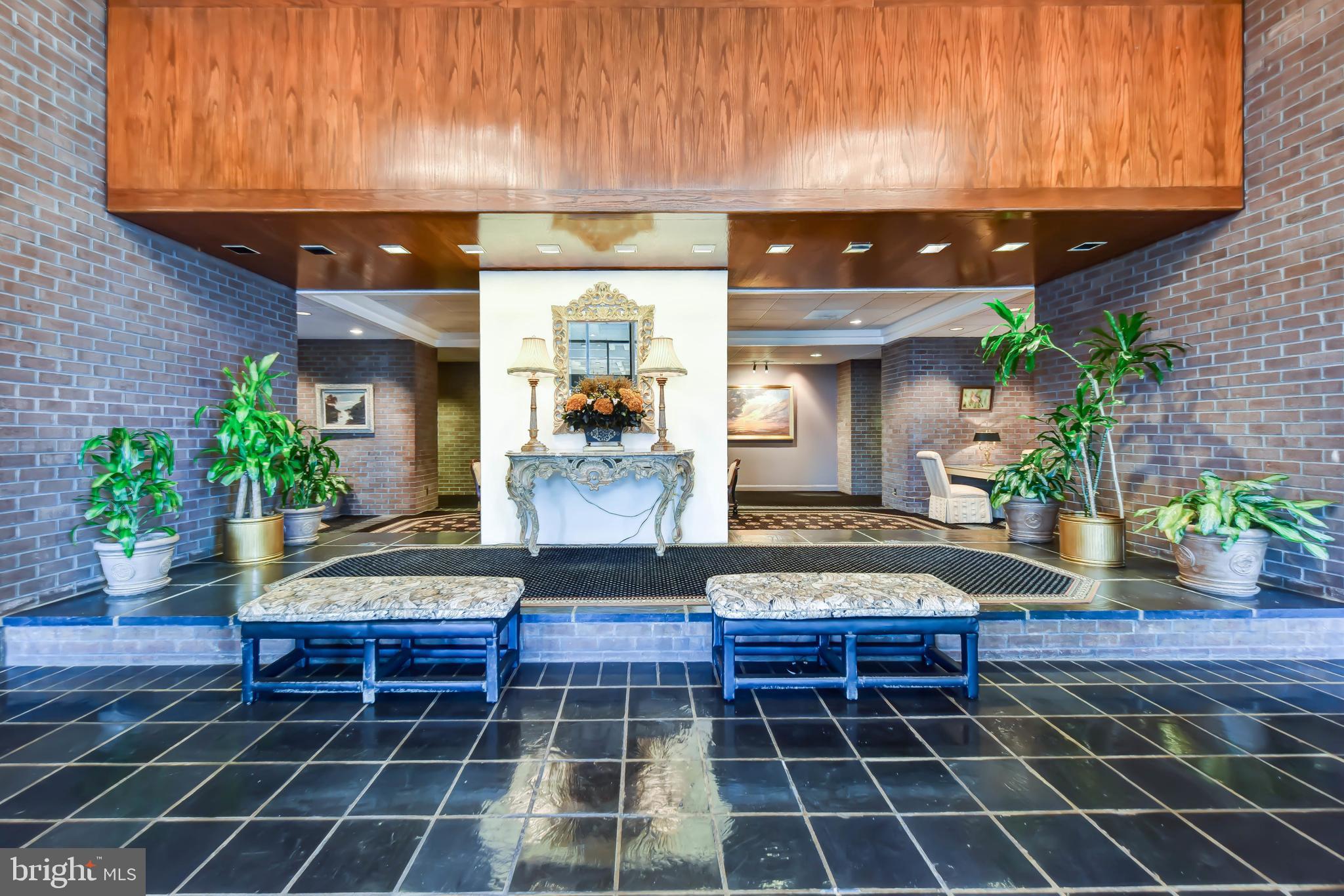 REGENCY AT MCLEAN - Residential Lease