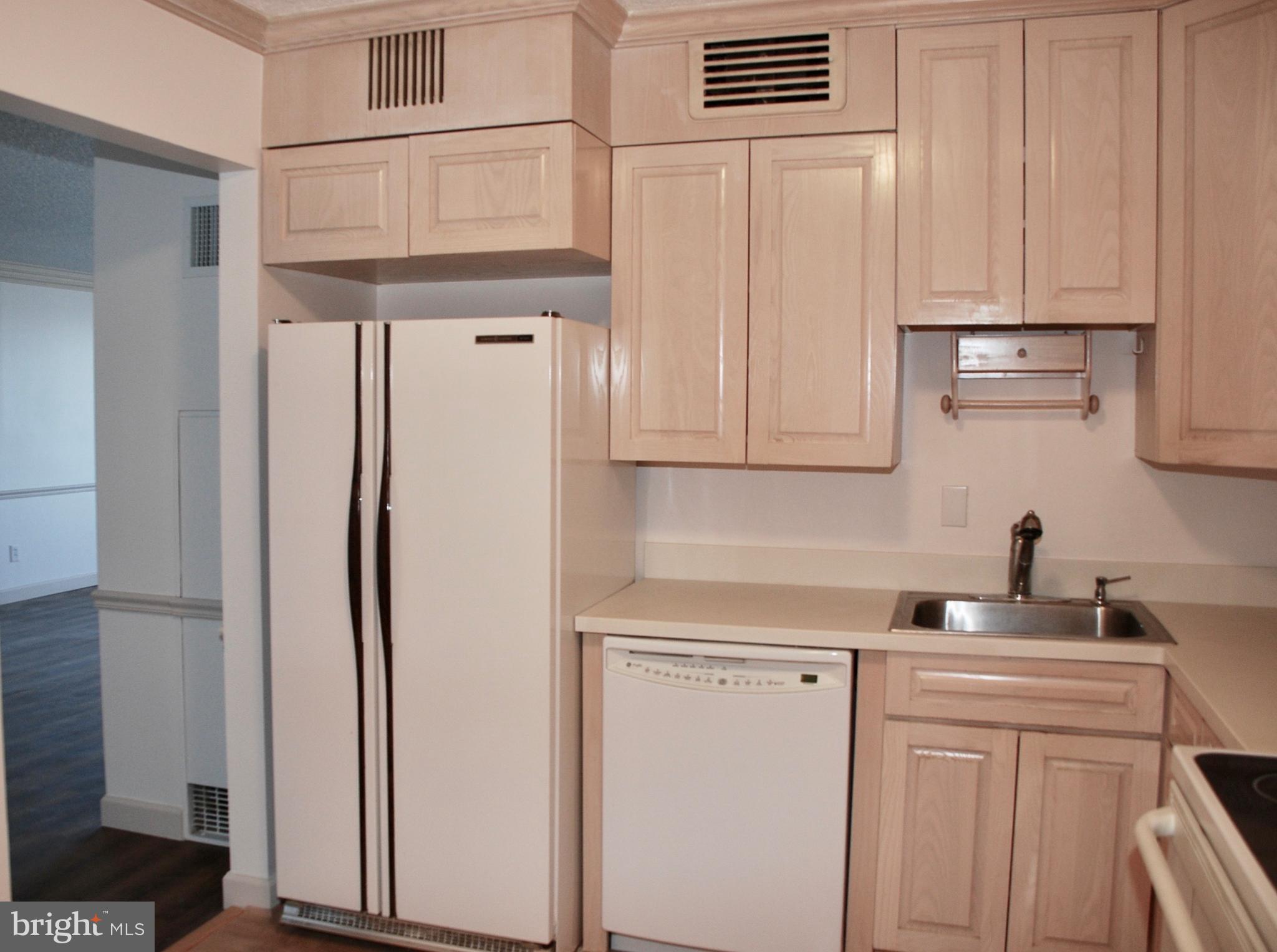 REGENCY AT MCLEAN - Residential Lease