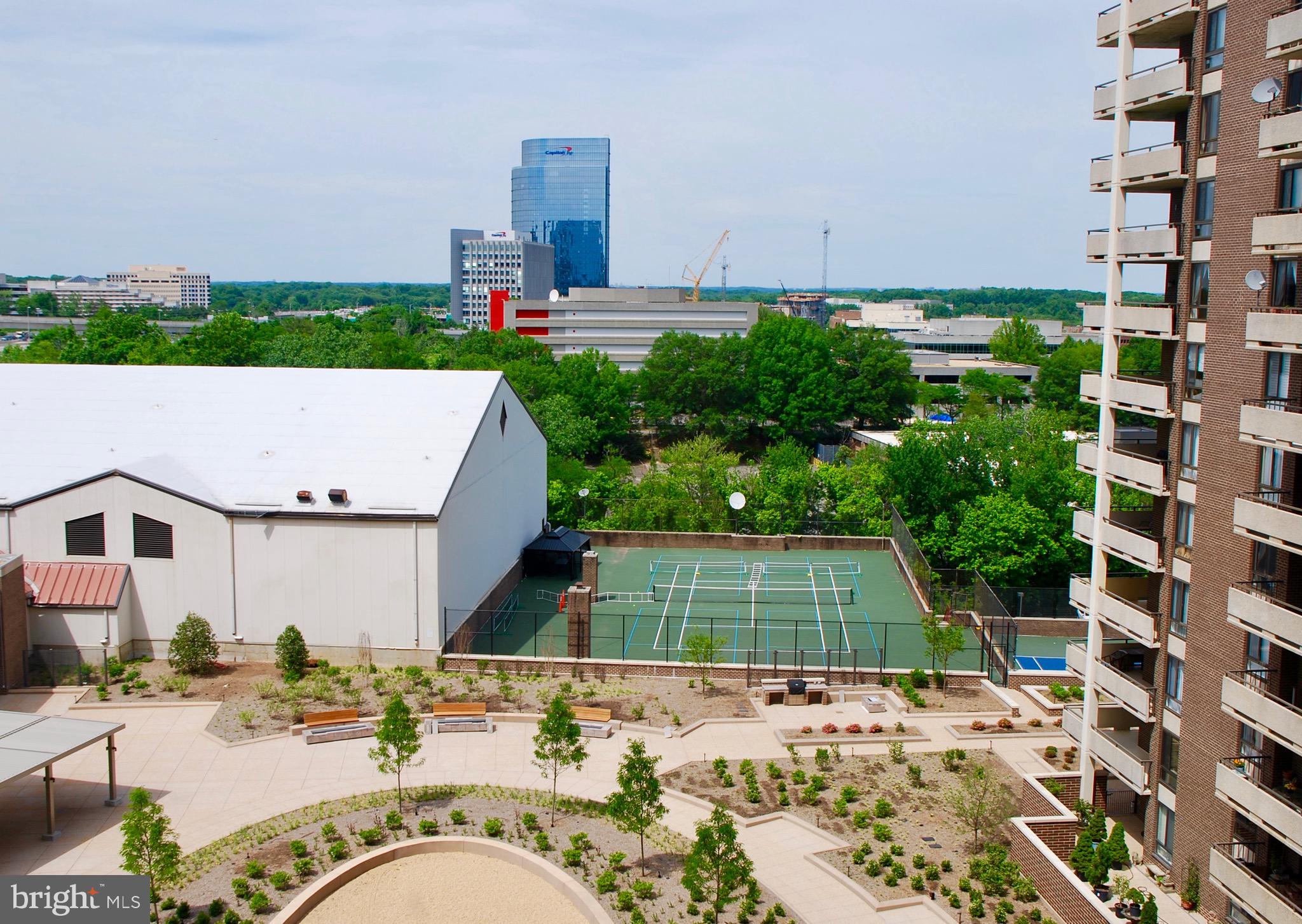 REGENCY AT MCLEAN - Residential Lease