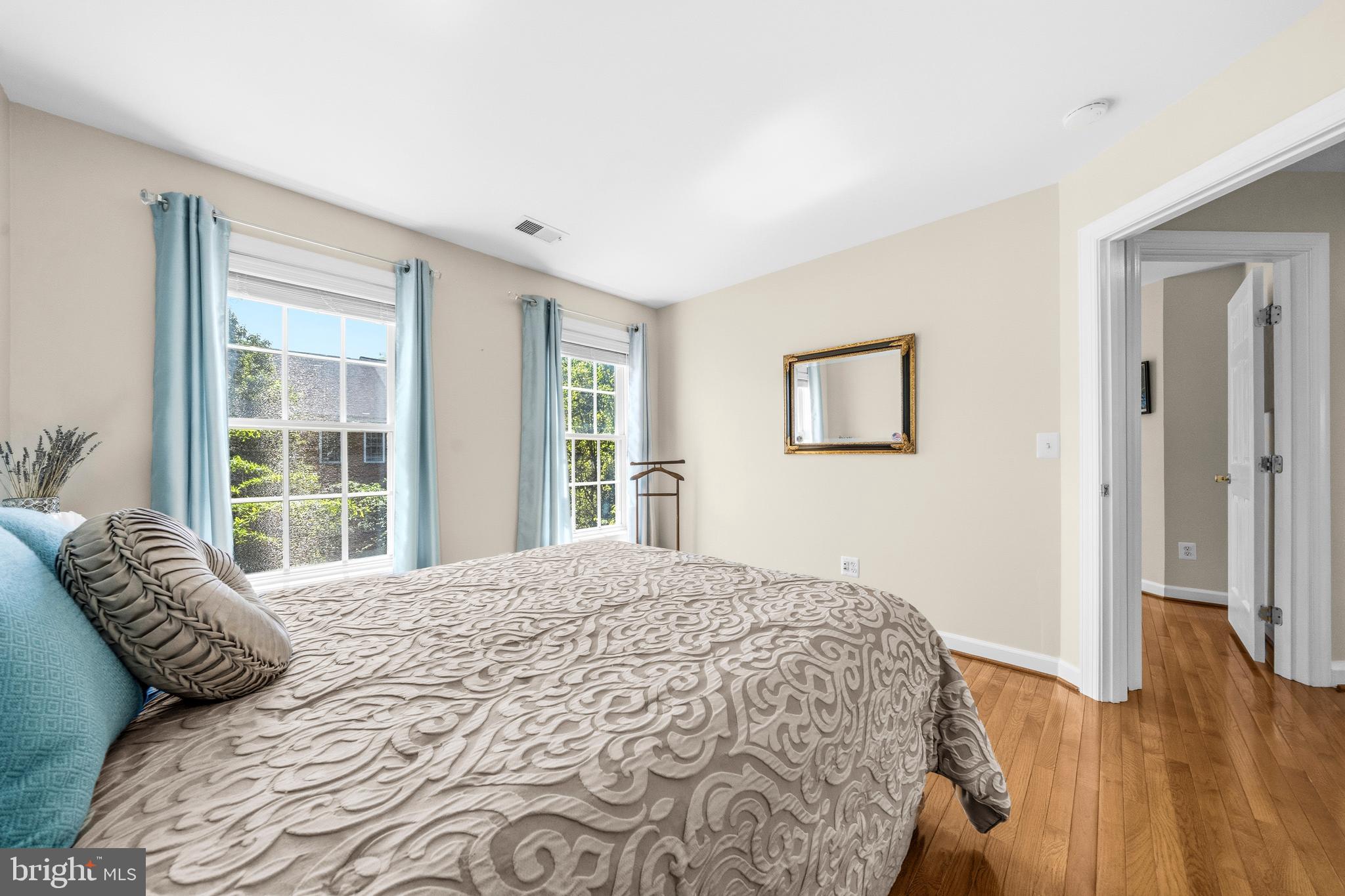 LORTON STATION SOUTH - Residential