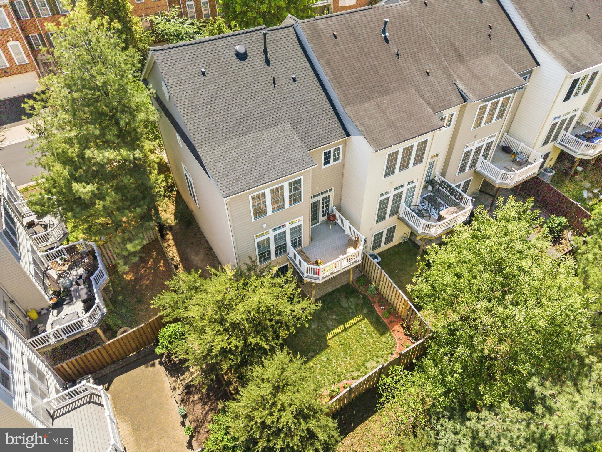 LORTON STATION SOUTH - Residential