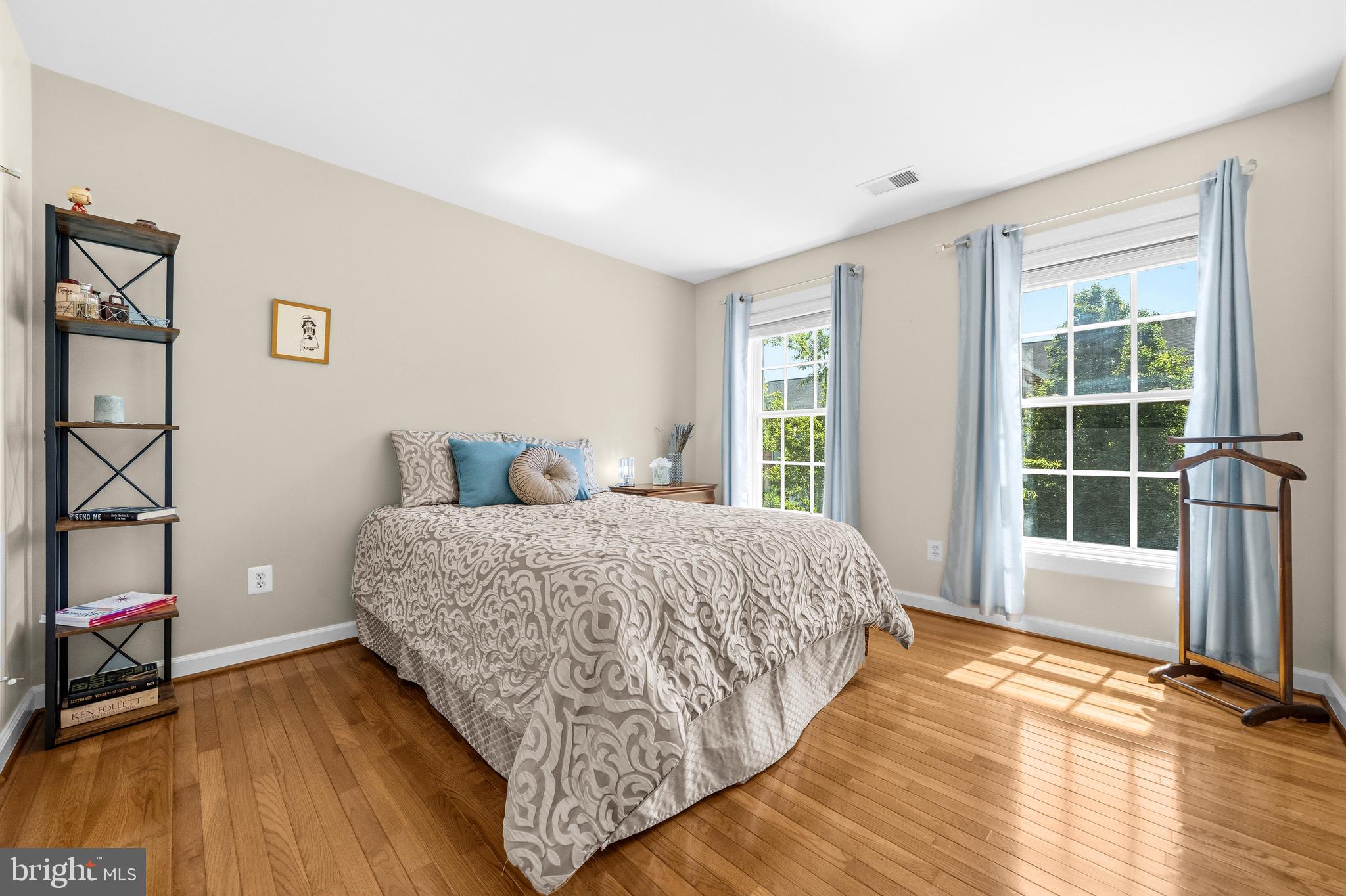 LORTON STATION SOUTH - Residential