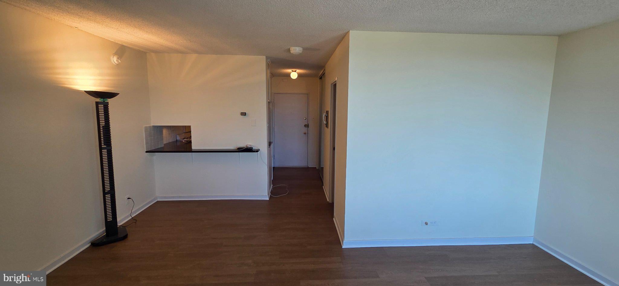 300 M STREET SW N704