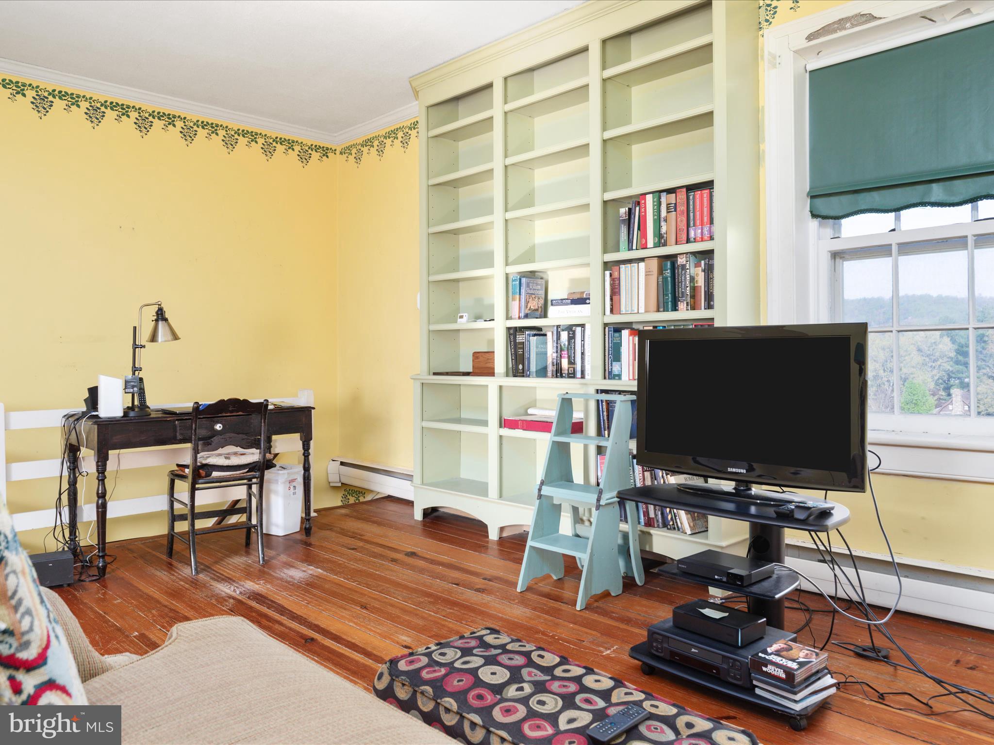 AUTUMN HILLS - Residential