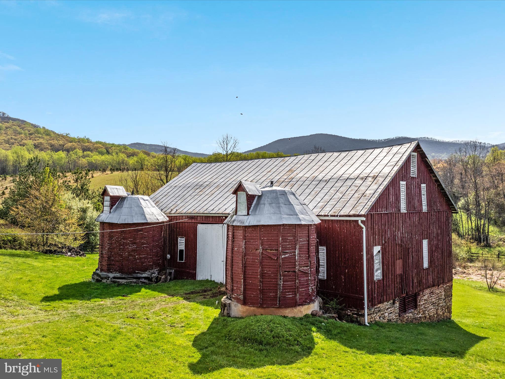 AUTUMN HILLS - Residential