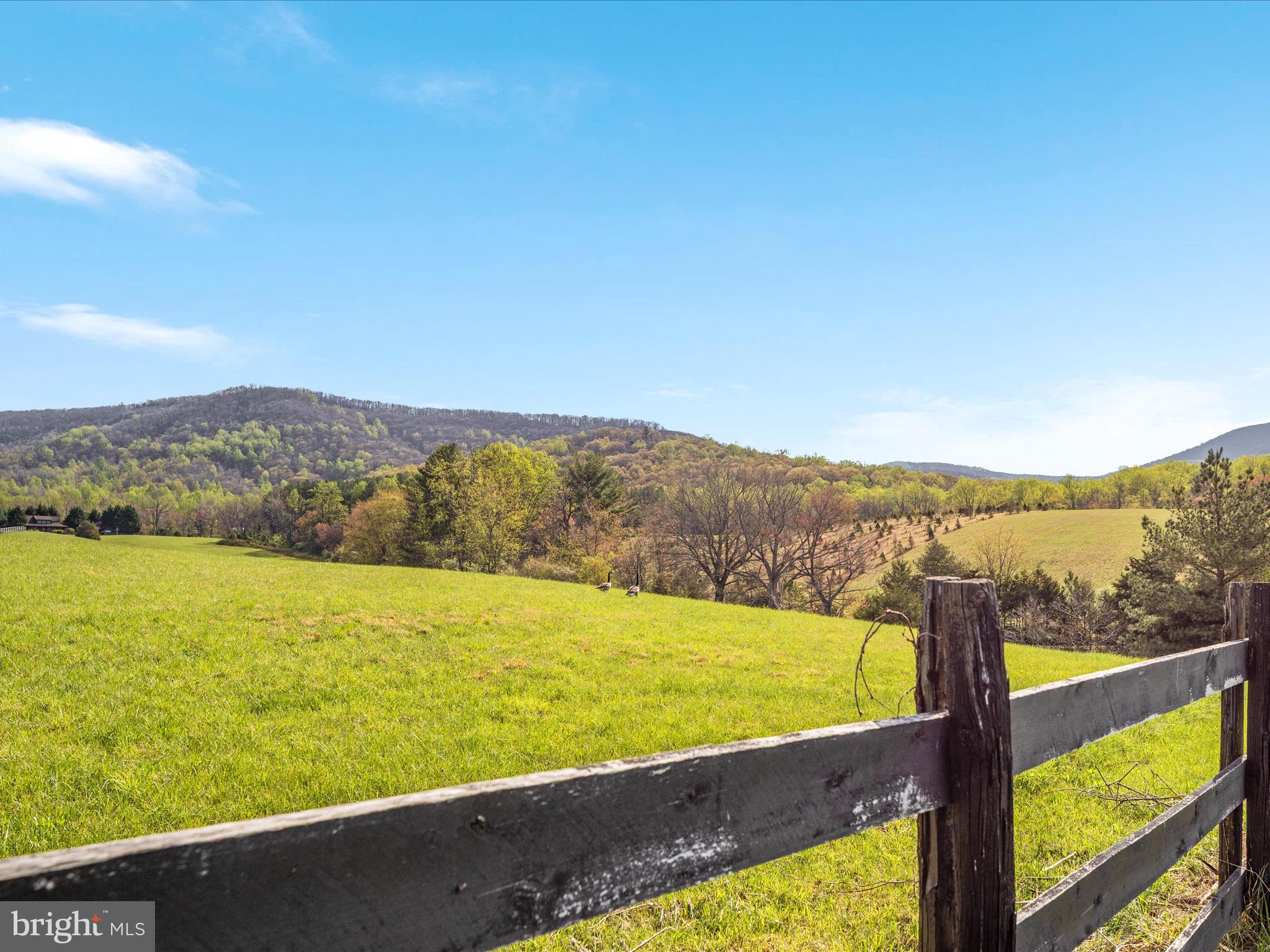 AUTUMN HILLS - Residential