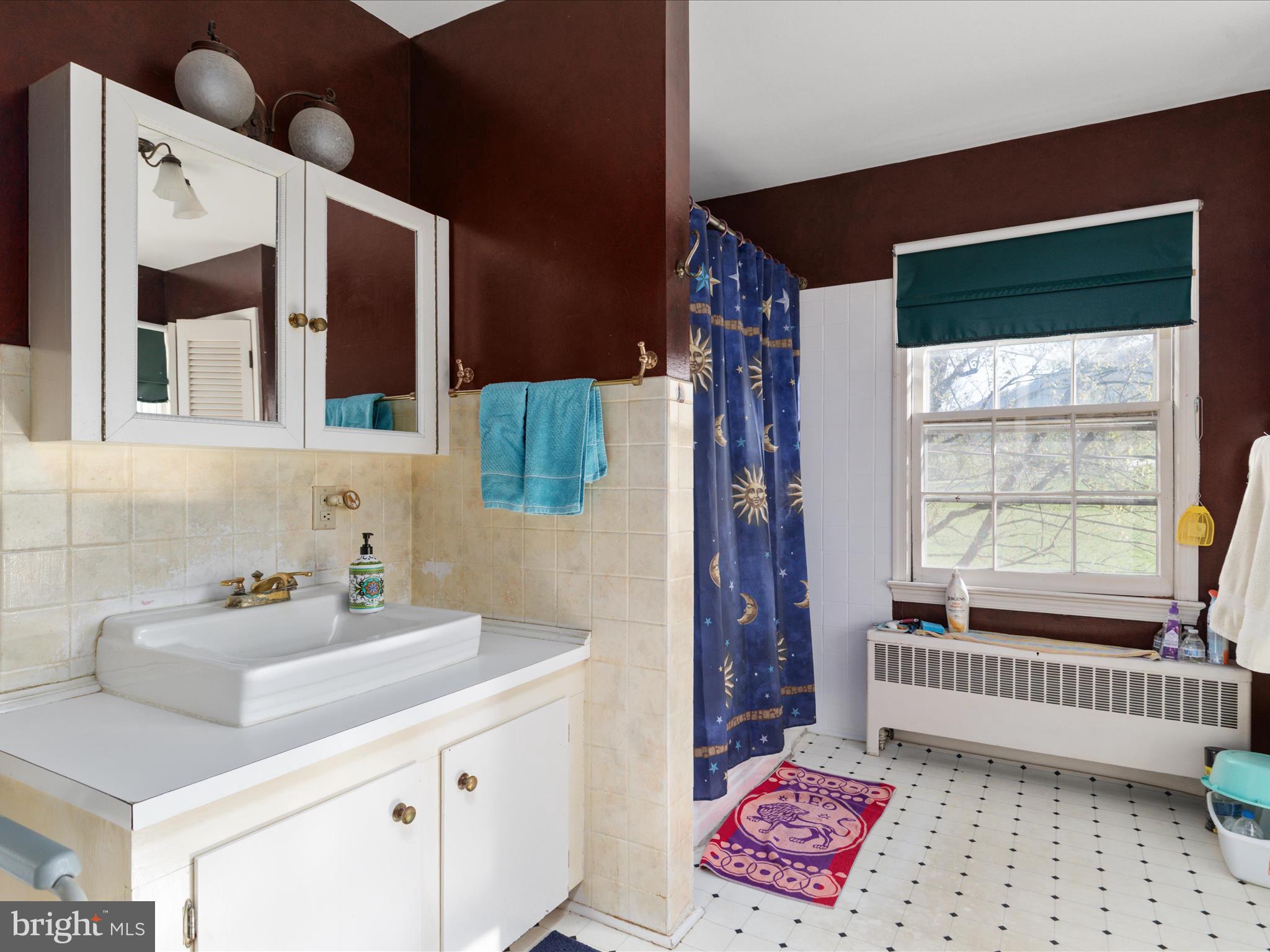 AUTUMN HILLS - Residential