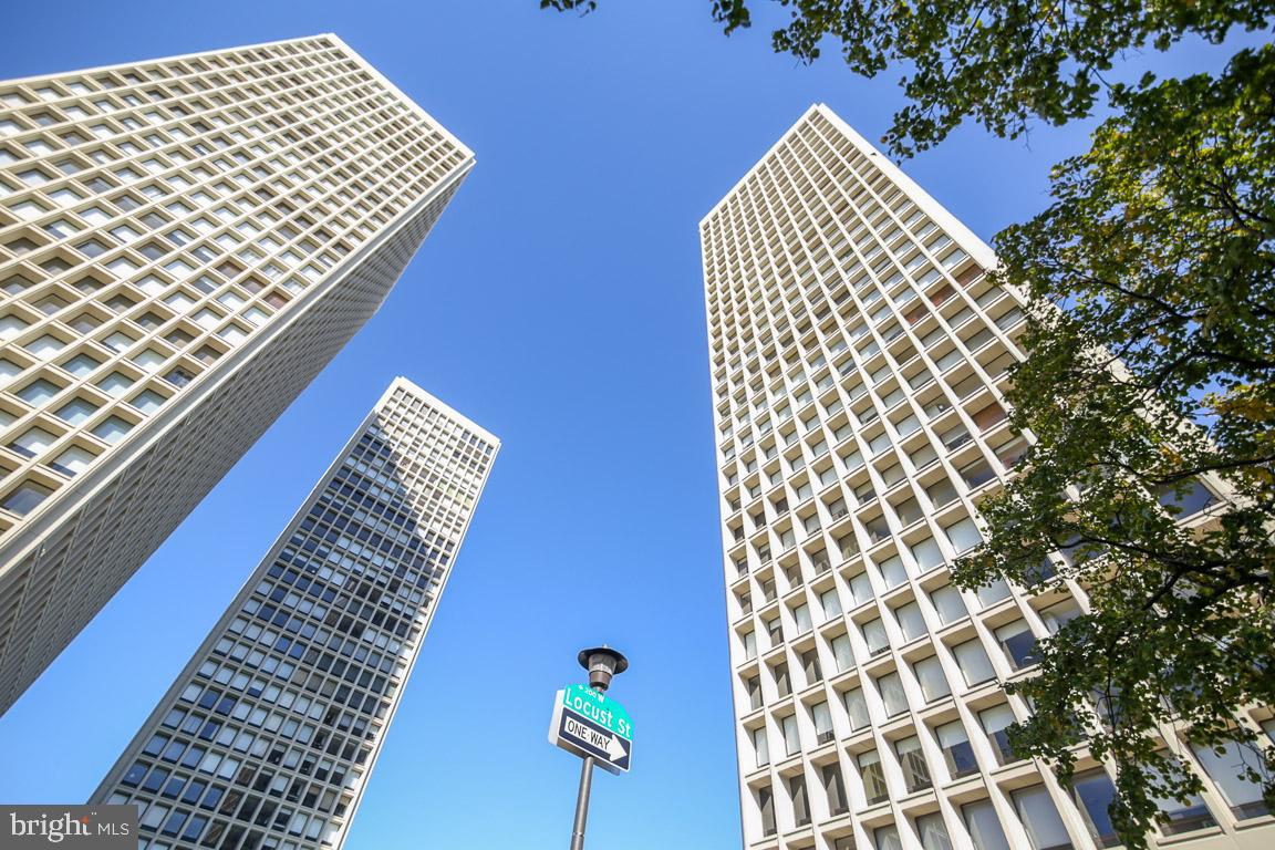 SOCIETY HILL - Residential