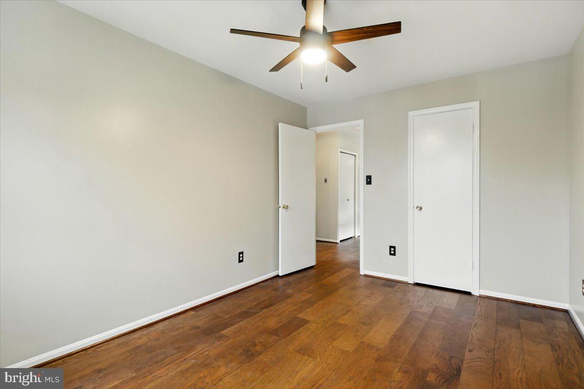 OAK TREE - Residential