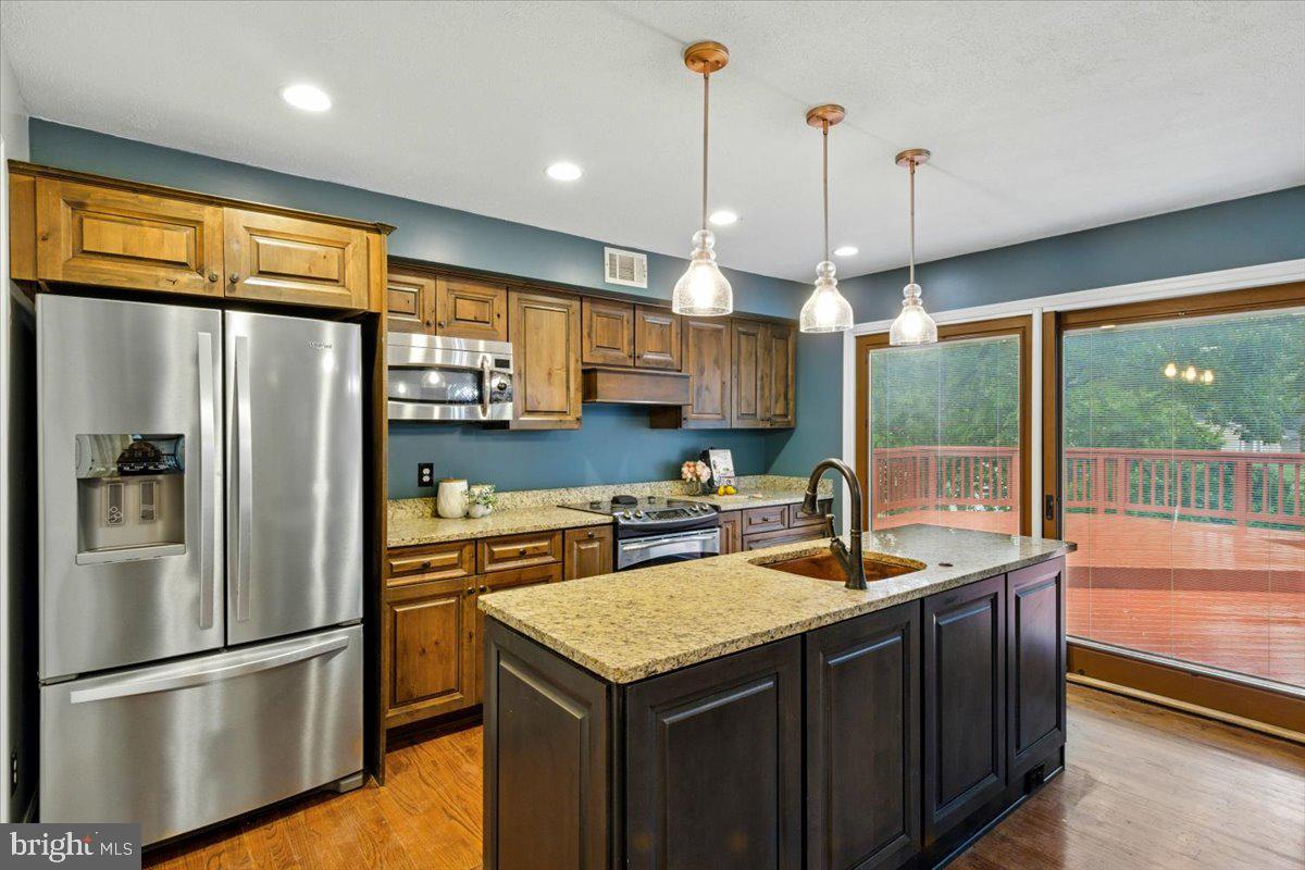 OAK TREE - Residential