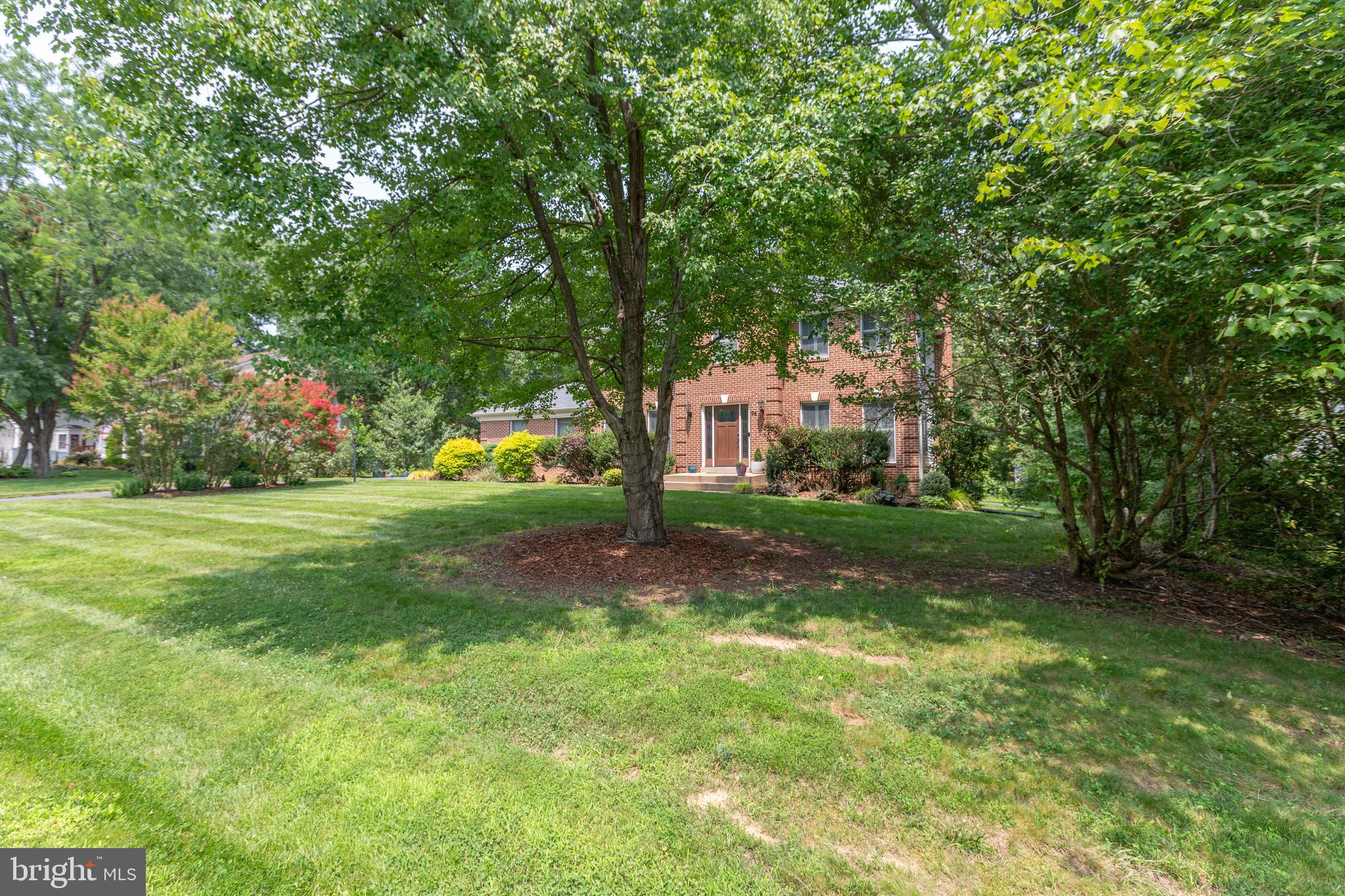 96 HOLLY CIRCLE