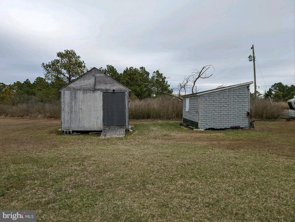 NONE AVAILABLE - Land