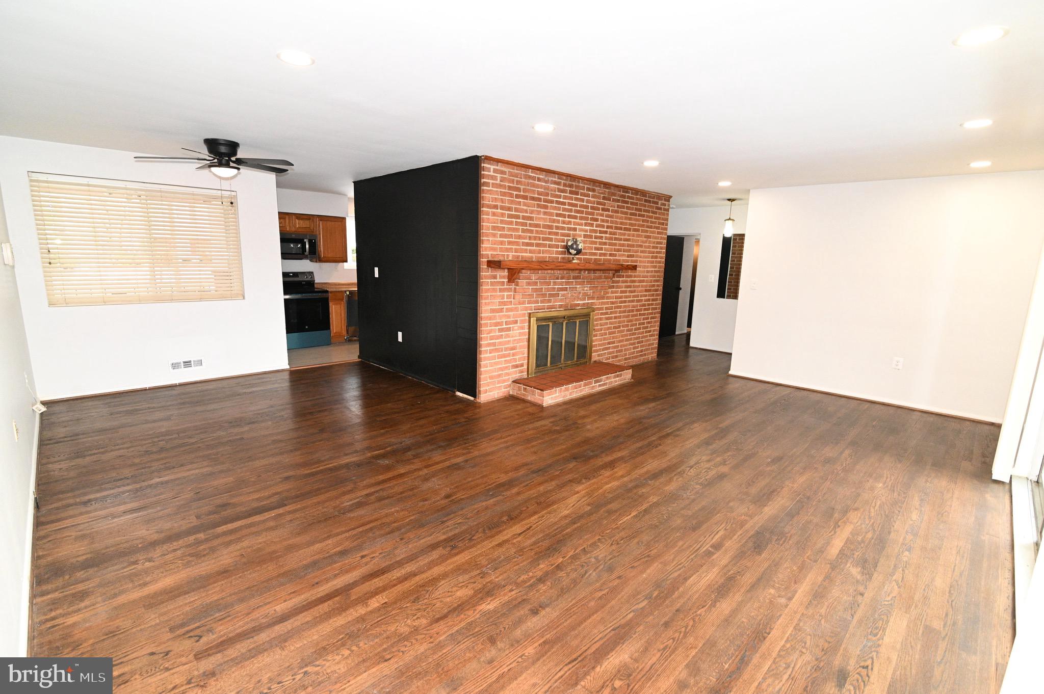 HILLCREST HEIGHTS - Residential Lease