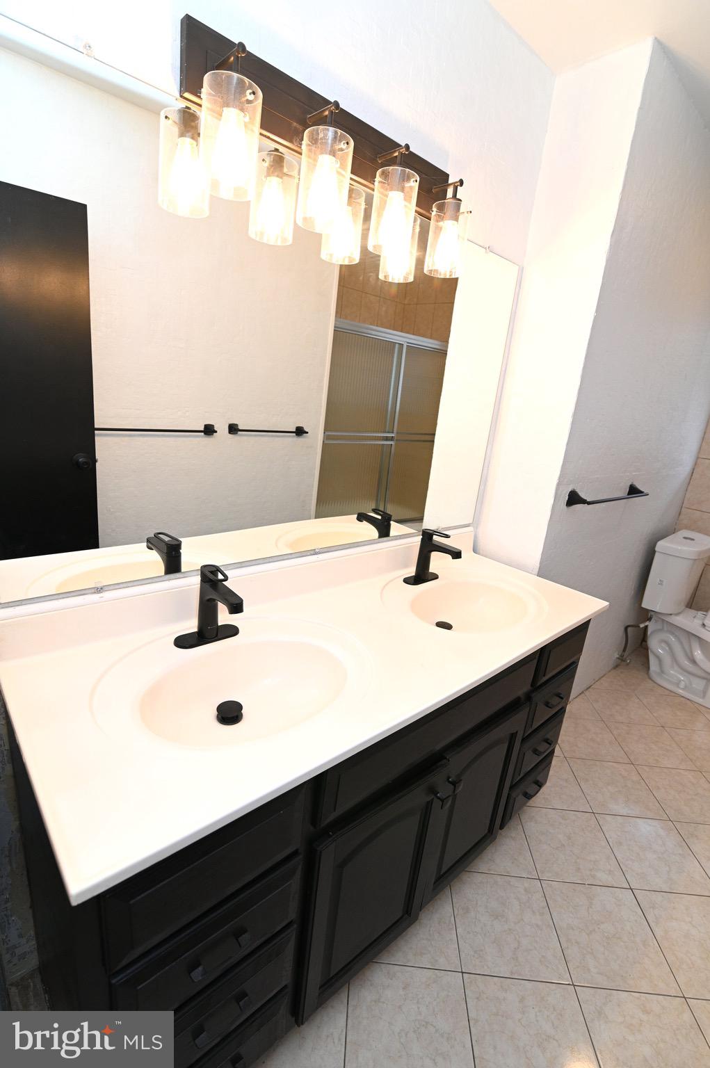 HILLCREST HEIGHTS - Residential Lease