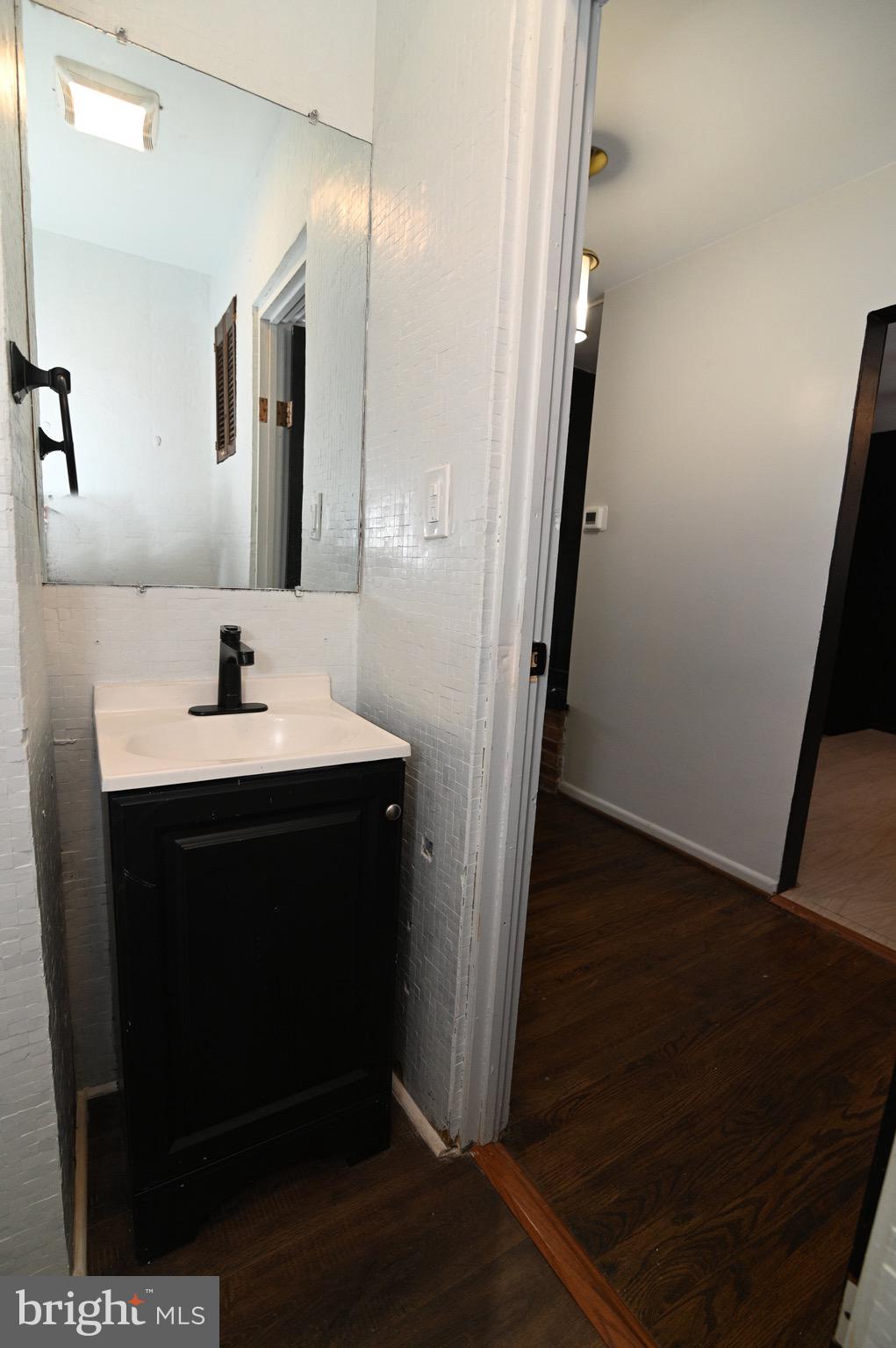 HILLCREST HEIGHTS - Residential Lease