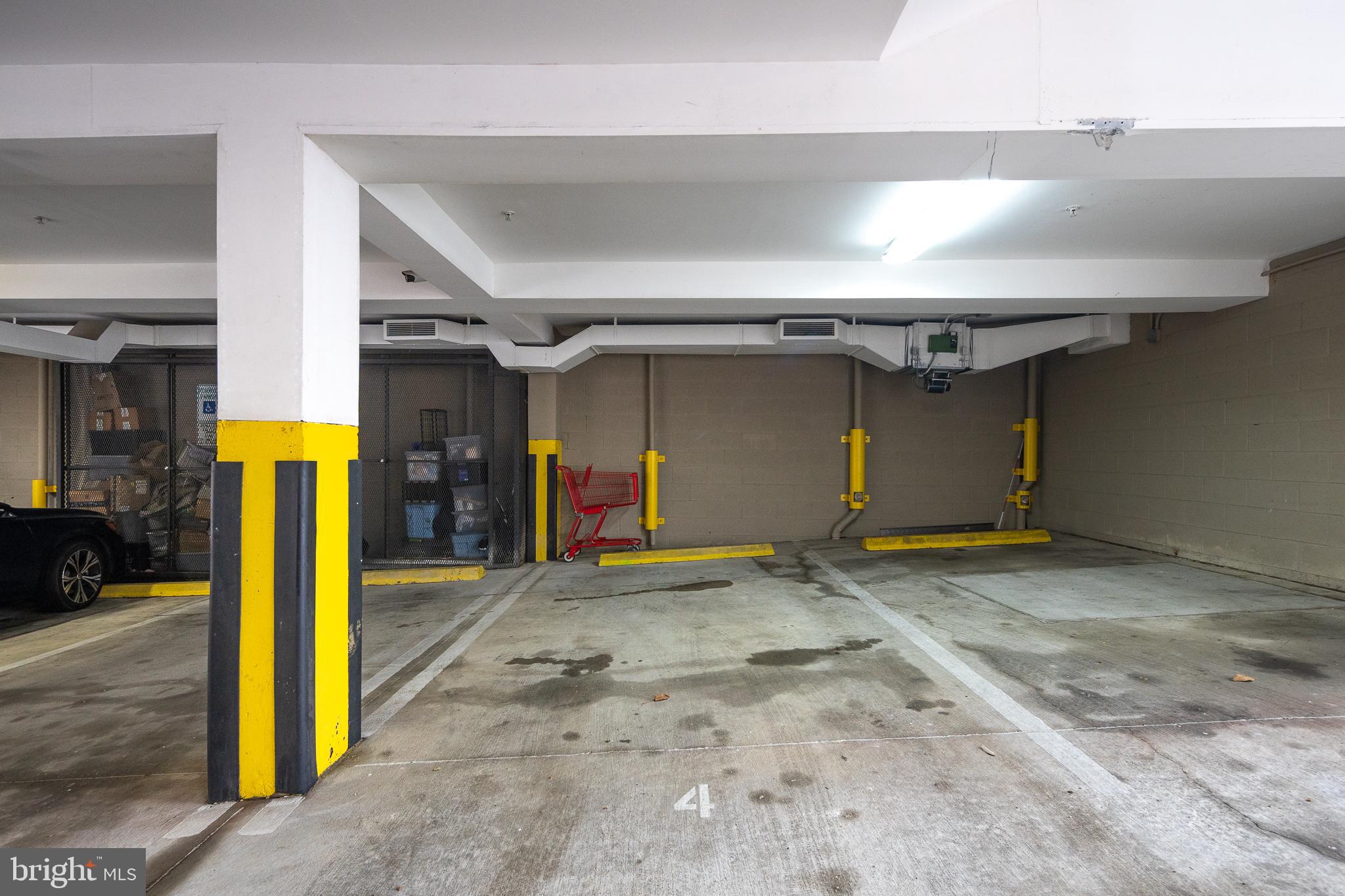 BOTTLING HOUSE - Residential