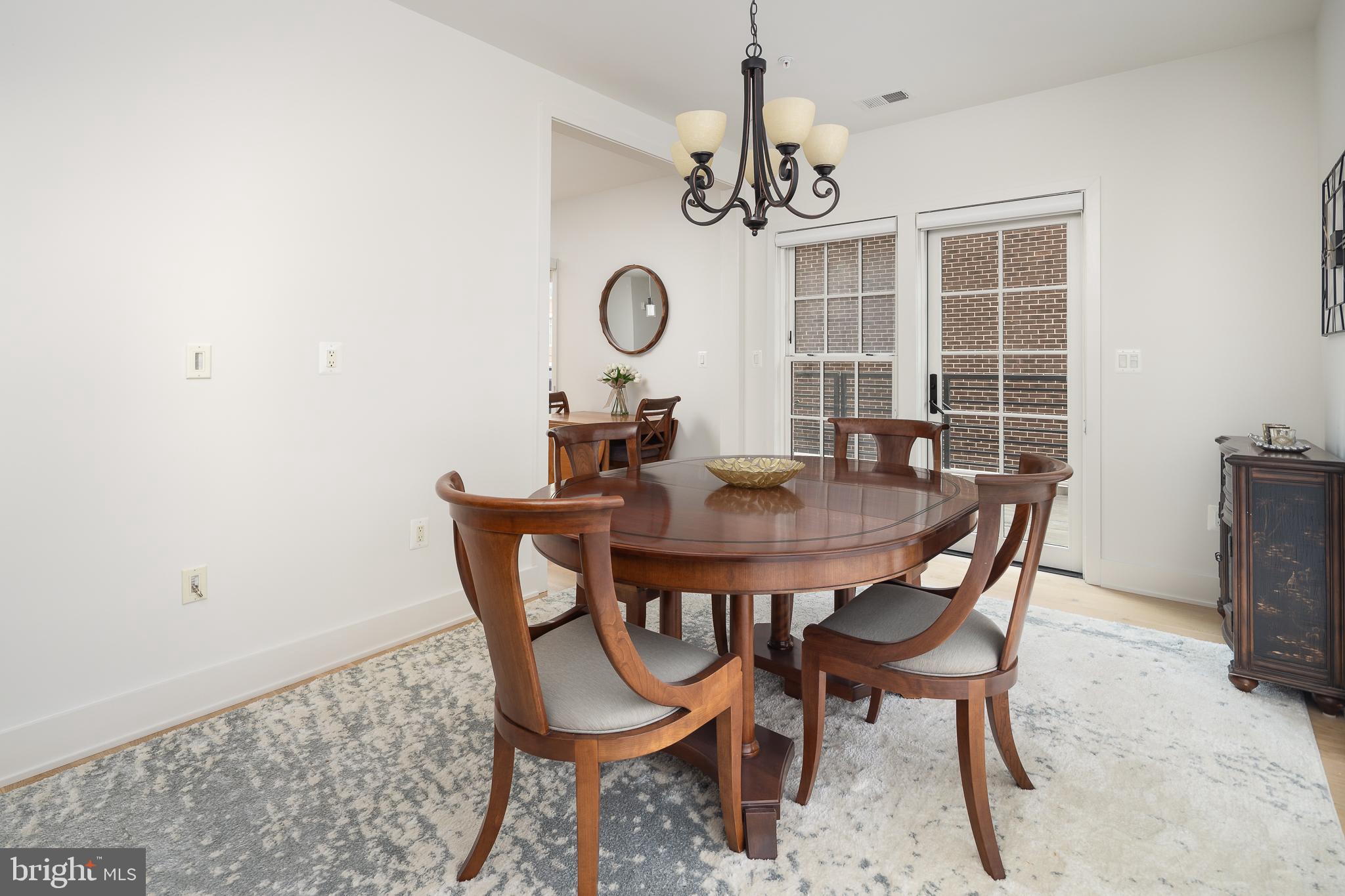 BOTTLING HOUSE - Residential