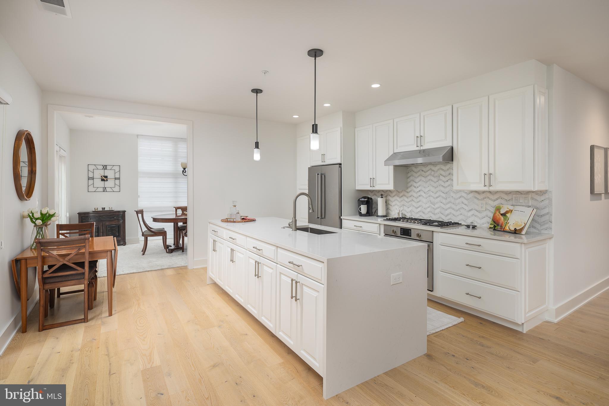 BOTTLING HOUSE - Residential