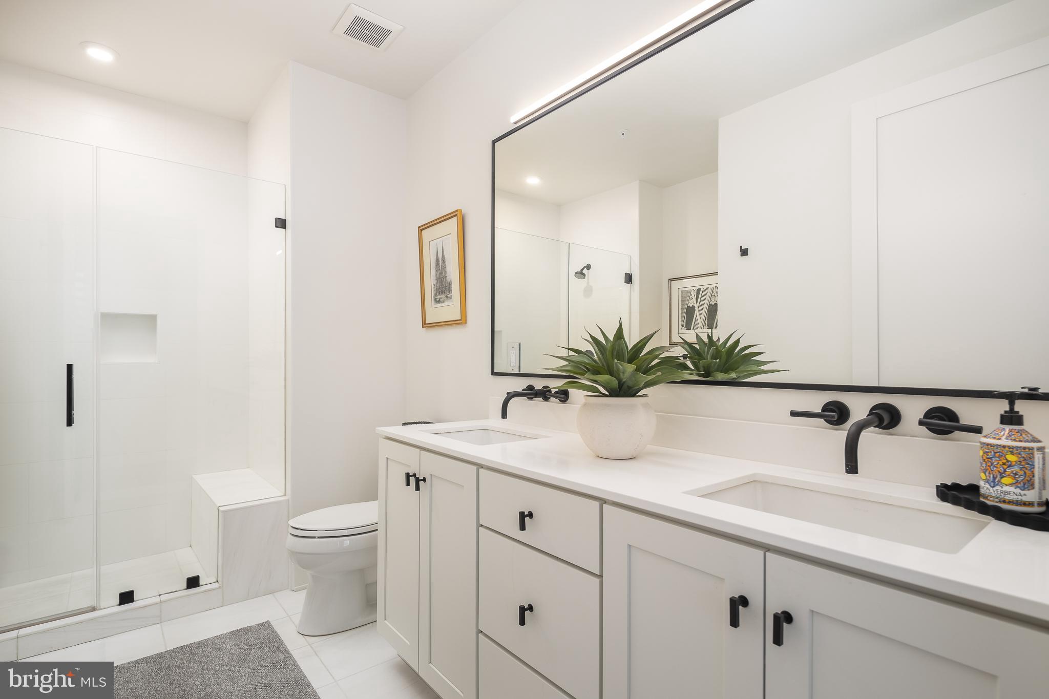 BOTTLING HOUSE - Residential