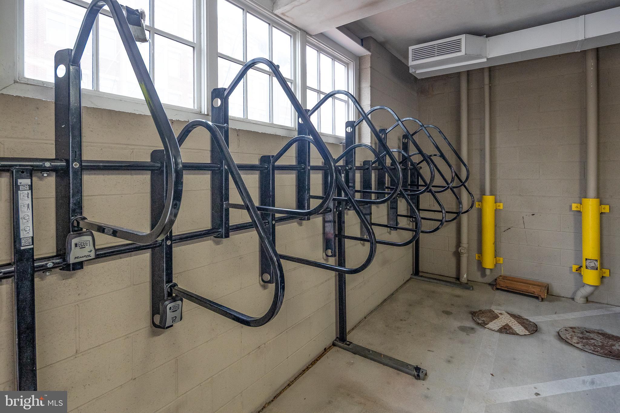 BOTTLING HOUSE - Residential