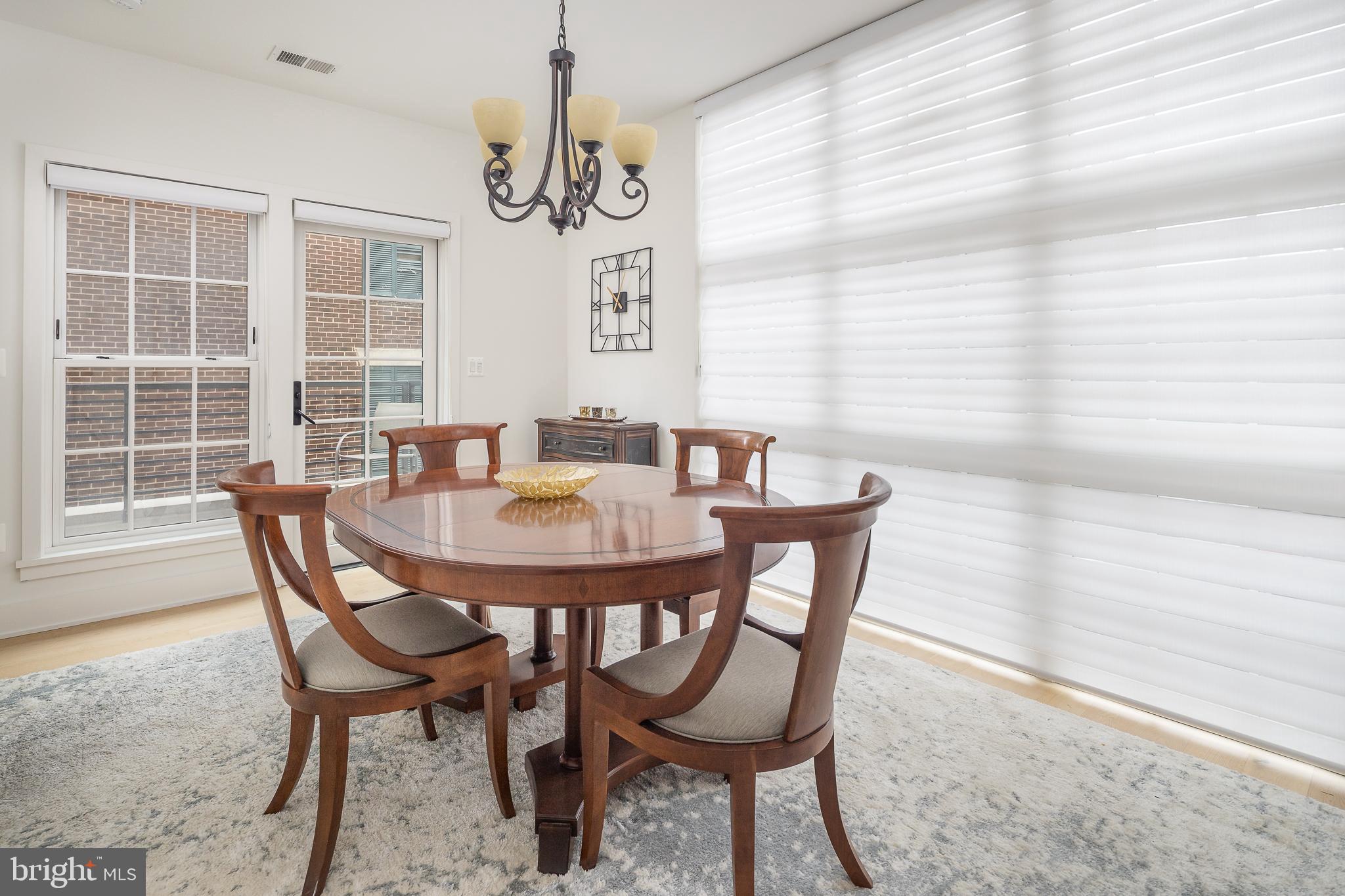 BOTTLING HOUSE - Residential