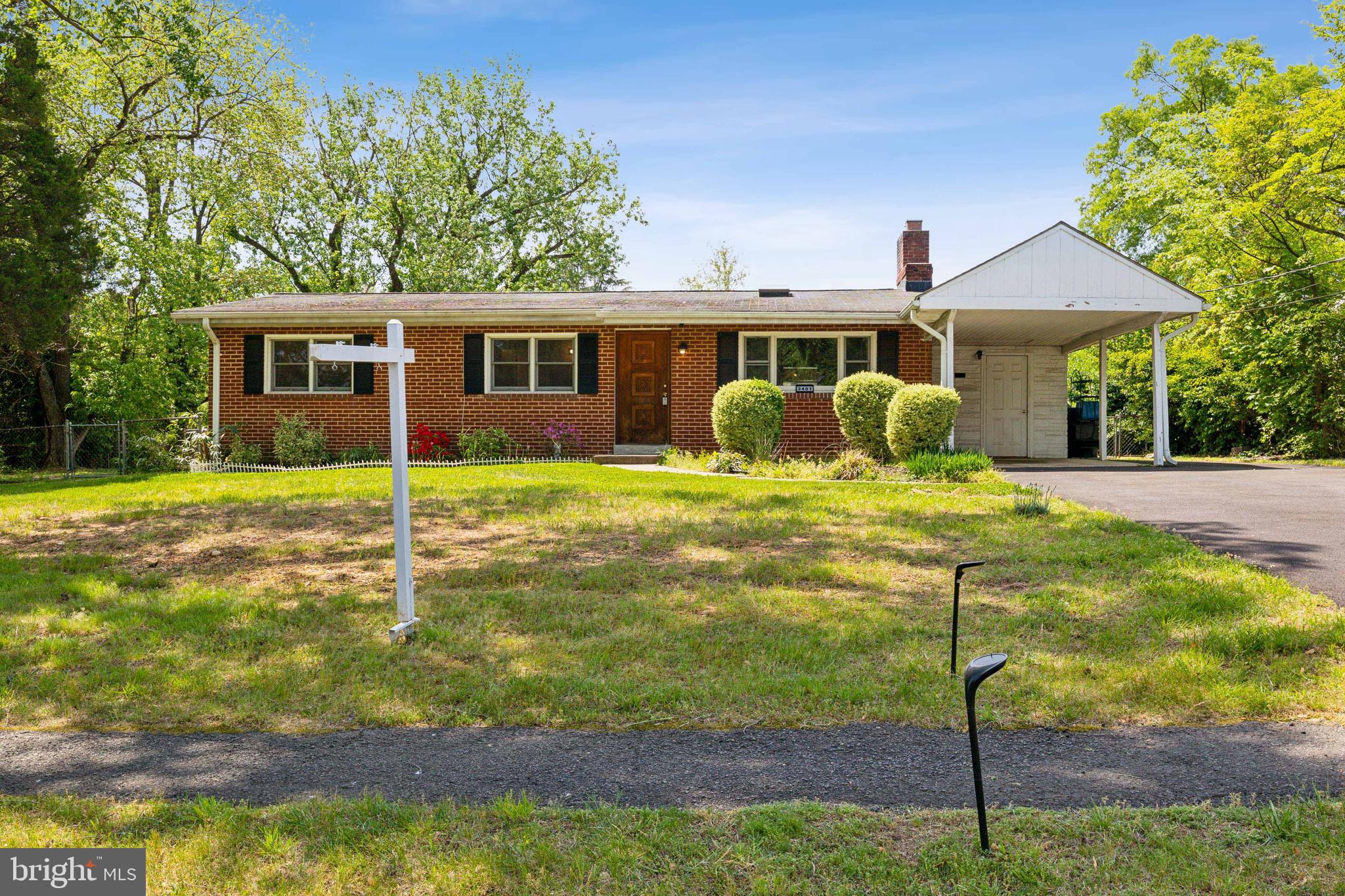 SUNNY VIEW - Residential Lease