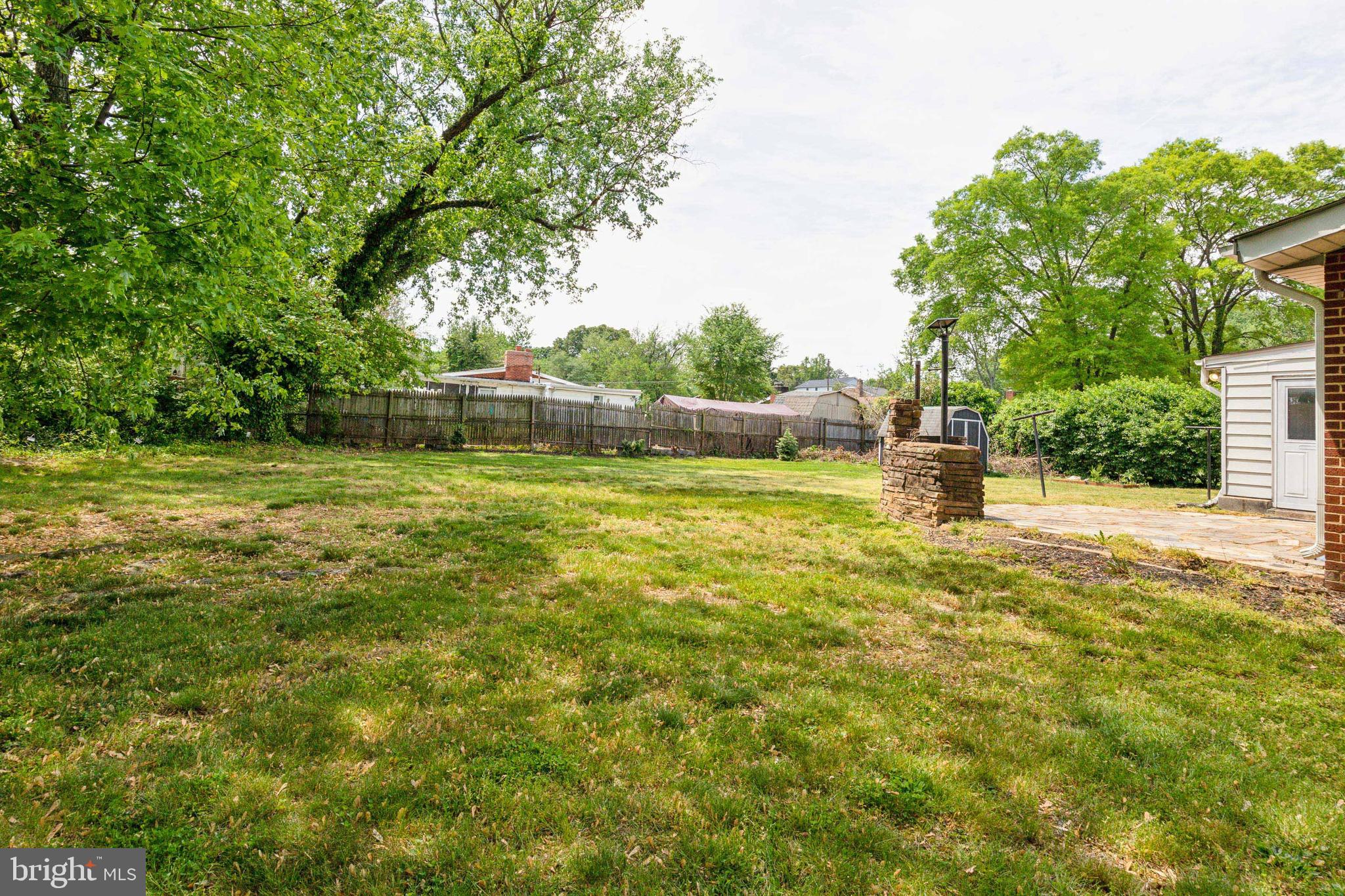 SUNNY VIEW - Residential Lease