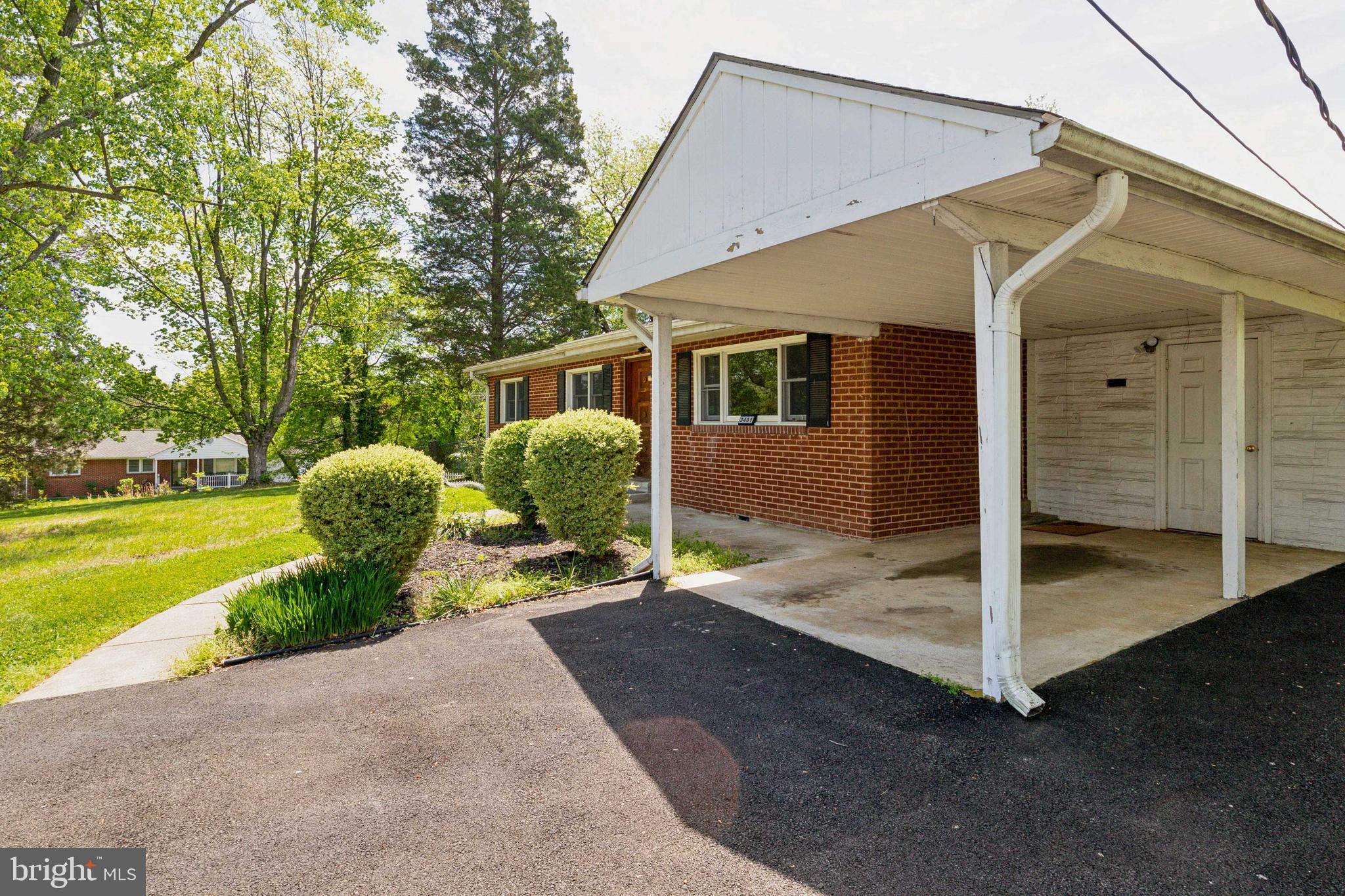 SUNNY VIEW - Residential Lease