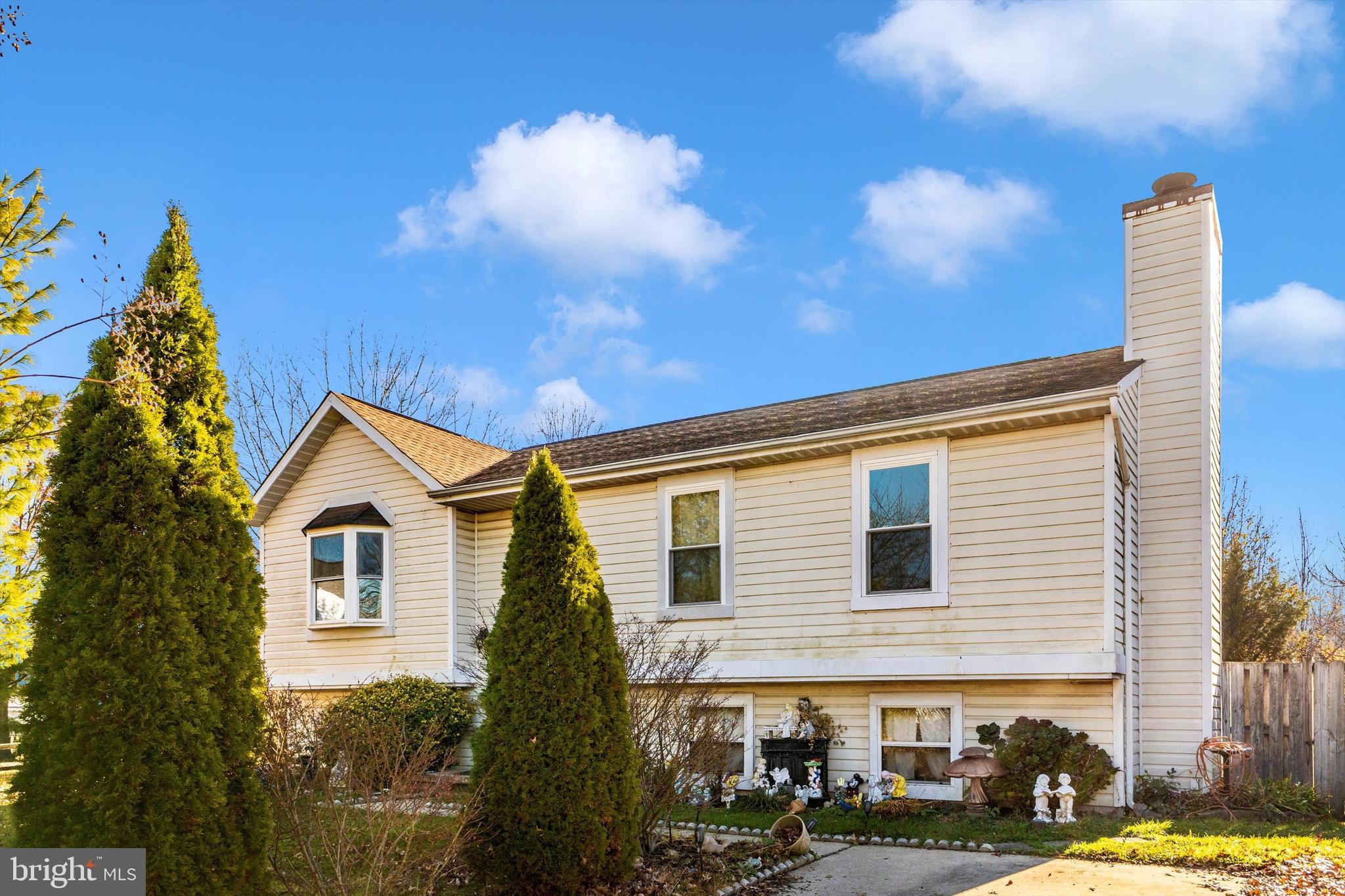 VILLAGE OF PAWNEE - Residential