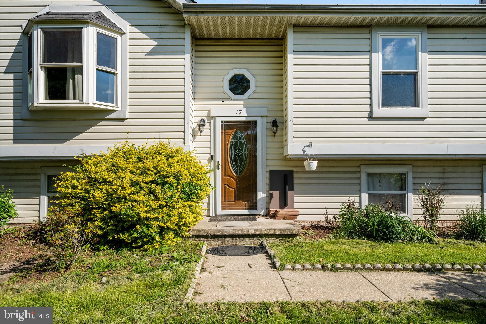 VILLAGE OF PAWNEE - Residential