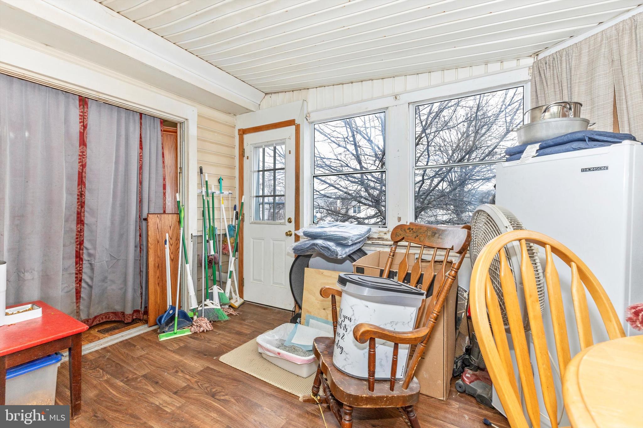 VILLAGE OF PAWNEE - Residential