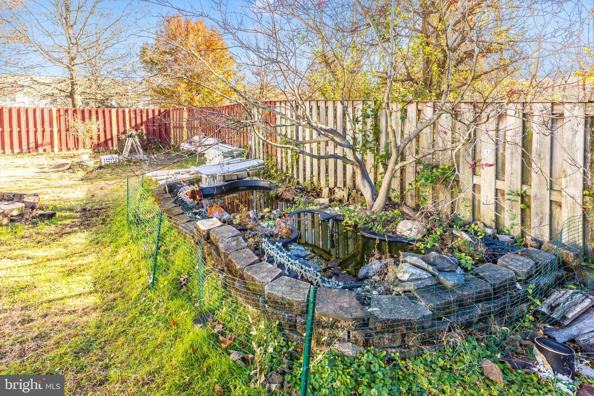 VILLAGE OF PAWNEE - Residential