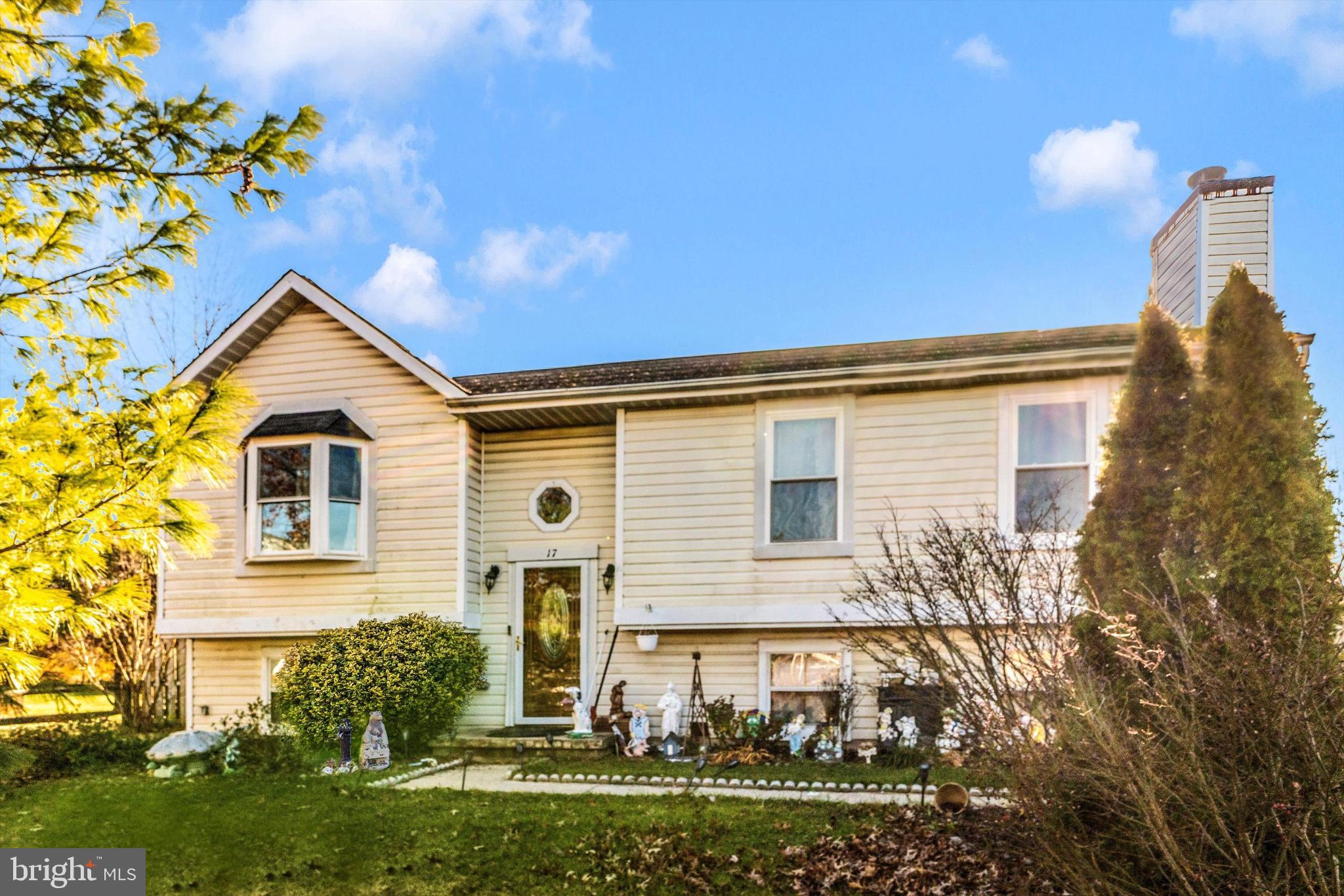 VILLAGE OF PAWNEE - Residential