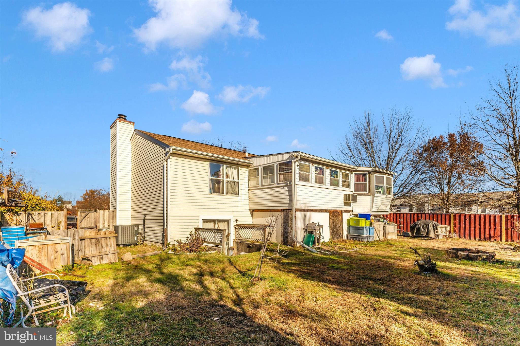 VILLAGE OF PAWNEE - Residential