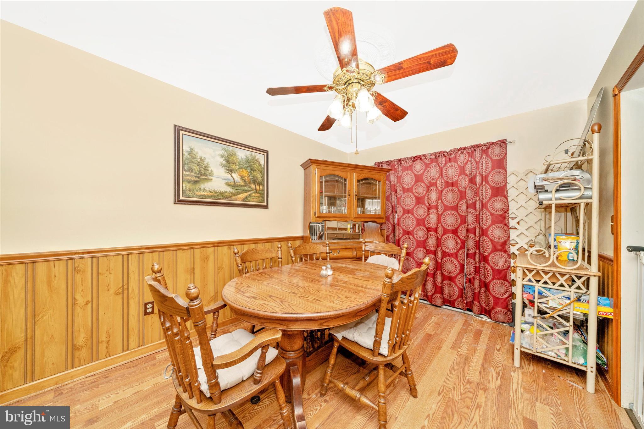 VILLAGE OF PAWNEE - Residential