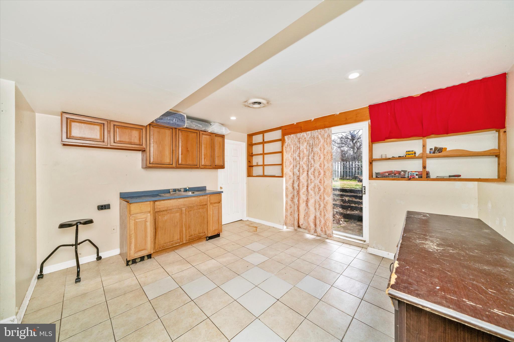 VILLAGE OF PAWNEE - Residential