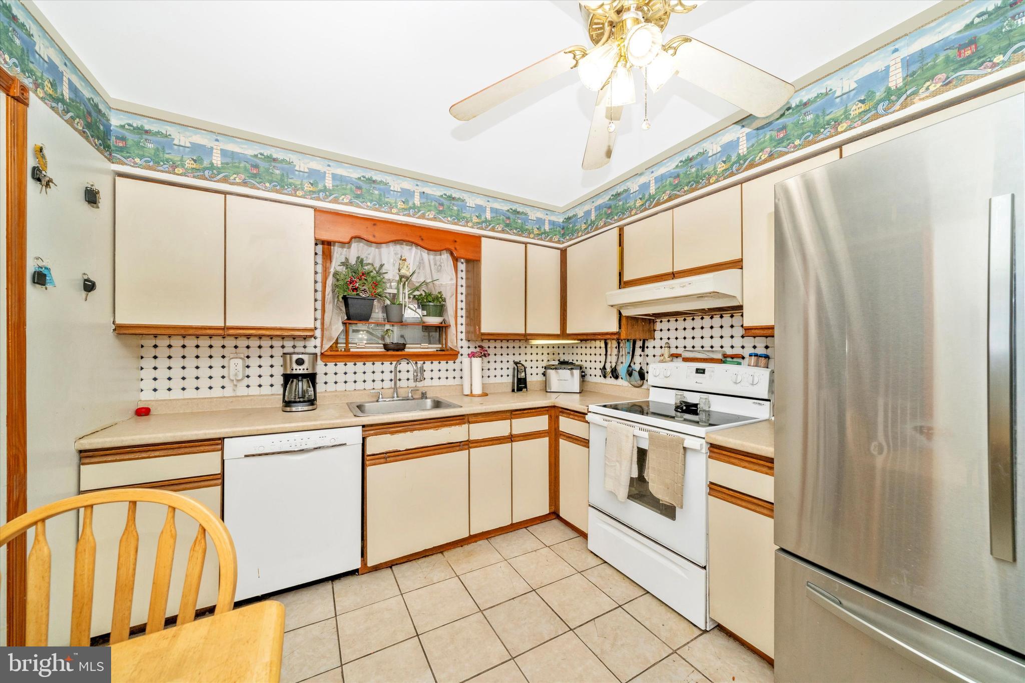 VILLAGE OF PAWNEE - Residential